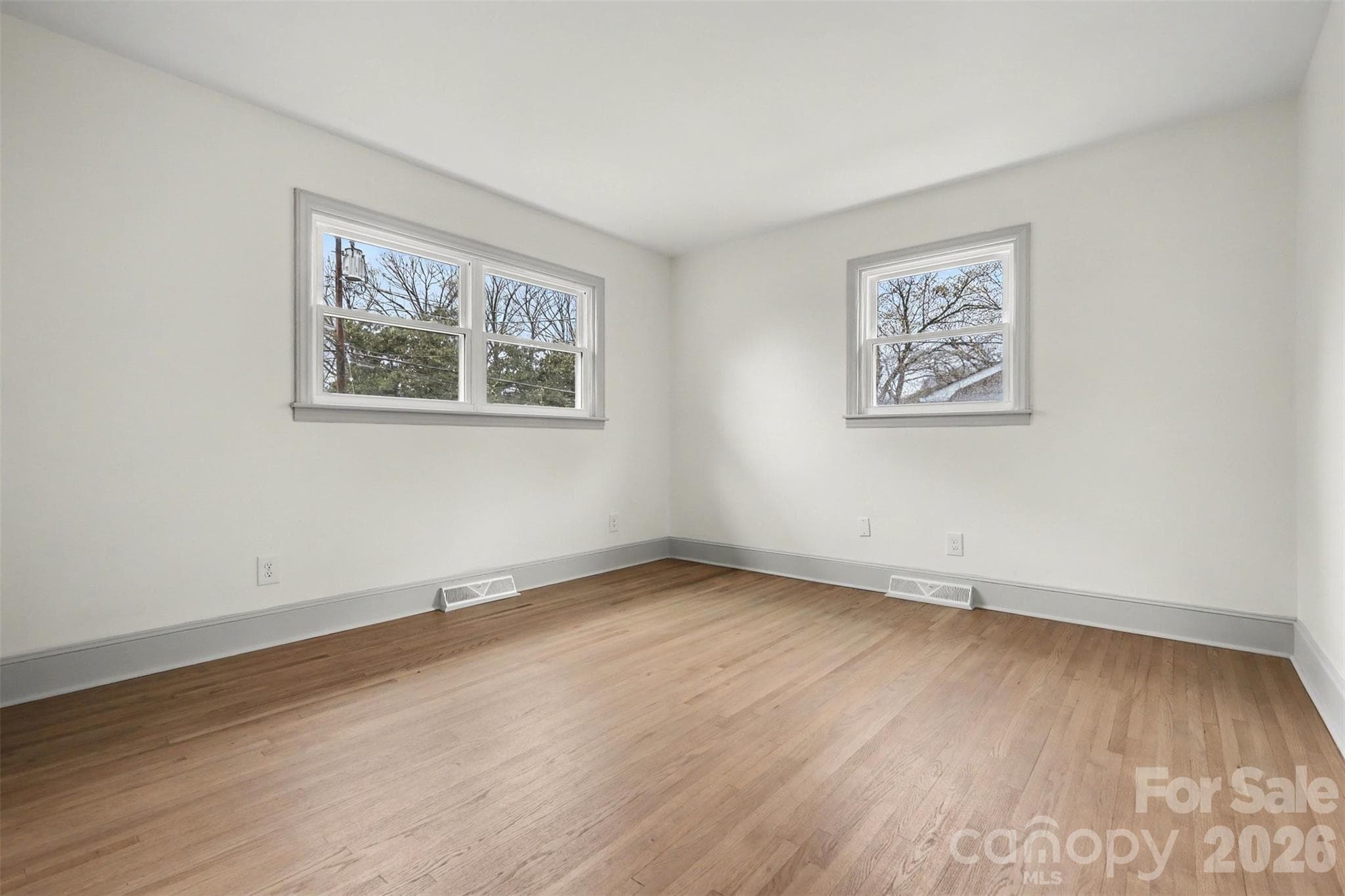 Single Family Residence at 1749 Archdale Drive, Charlotte, photo 12 of 17