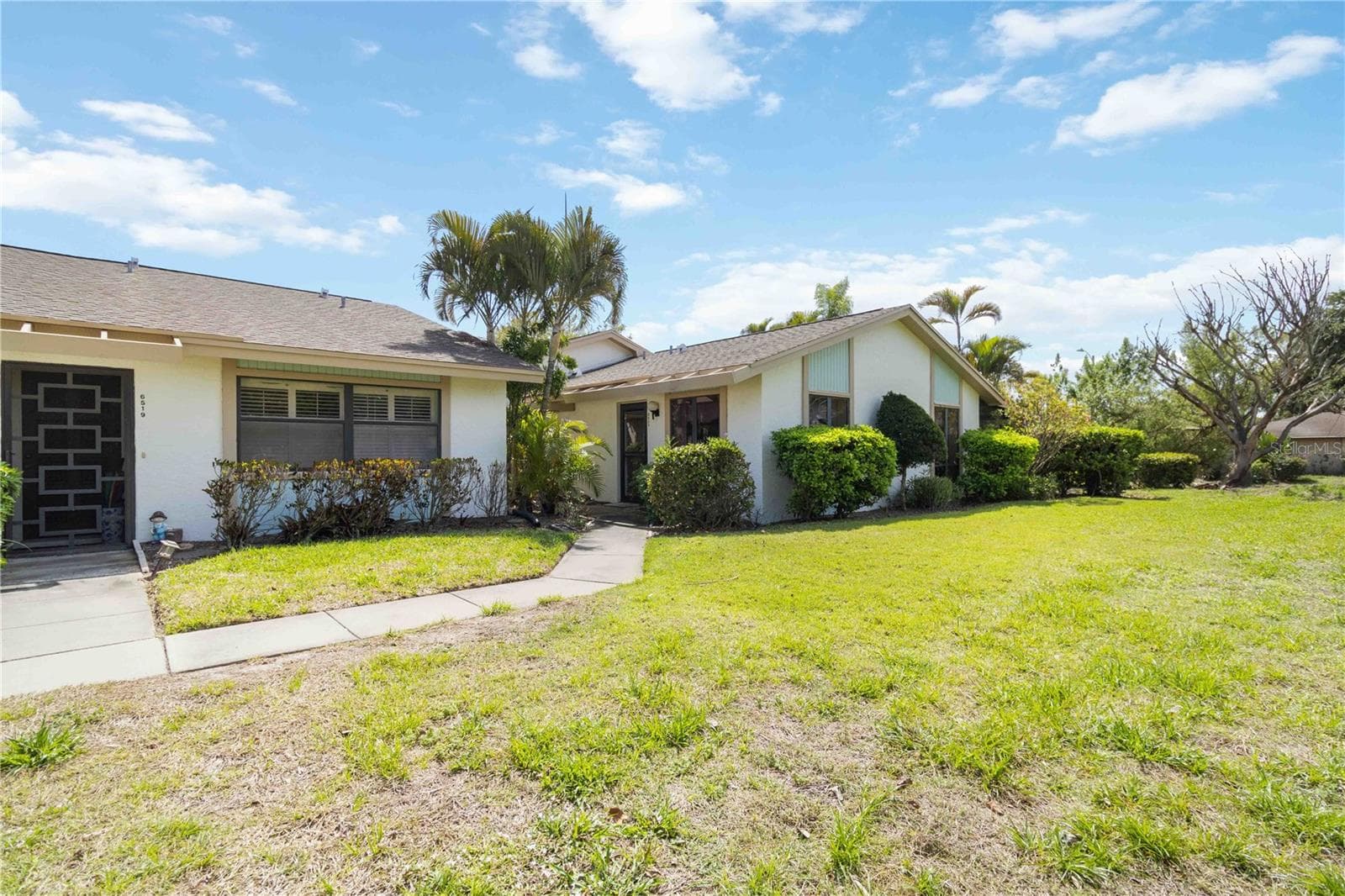 Condominium at 6521 HERITAGE LN #2621, BRADENTON, photo 2 of 23