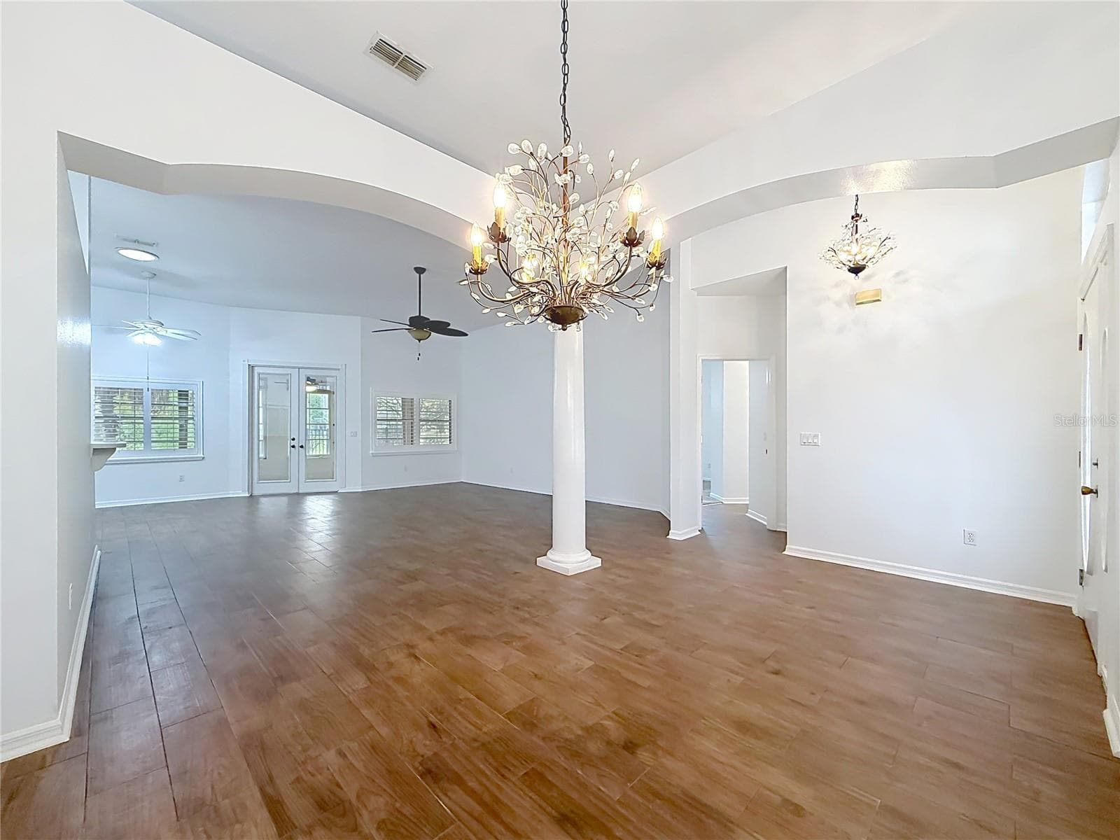 Single Family Residence at 507 DOWLING CIR, LADY LAKE, photo 11 of 39