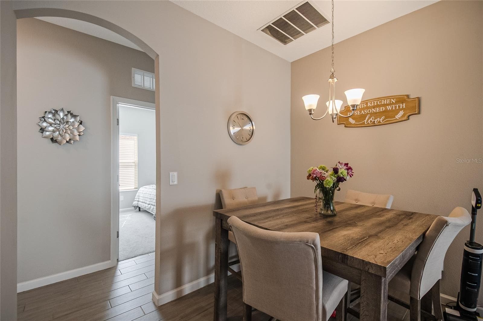 Single Family Residence at 1073 CHELAN FALLS DR, DELAND, photo 14 of 44