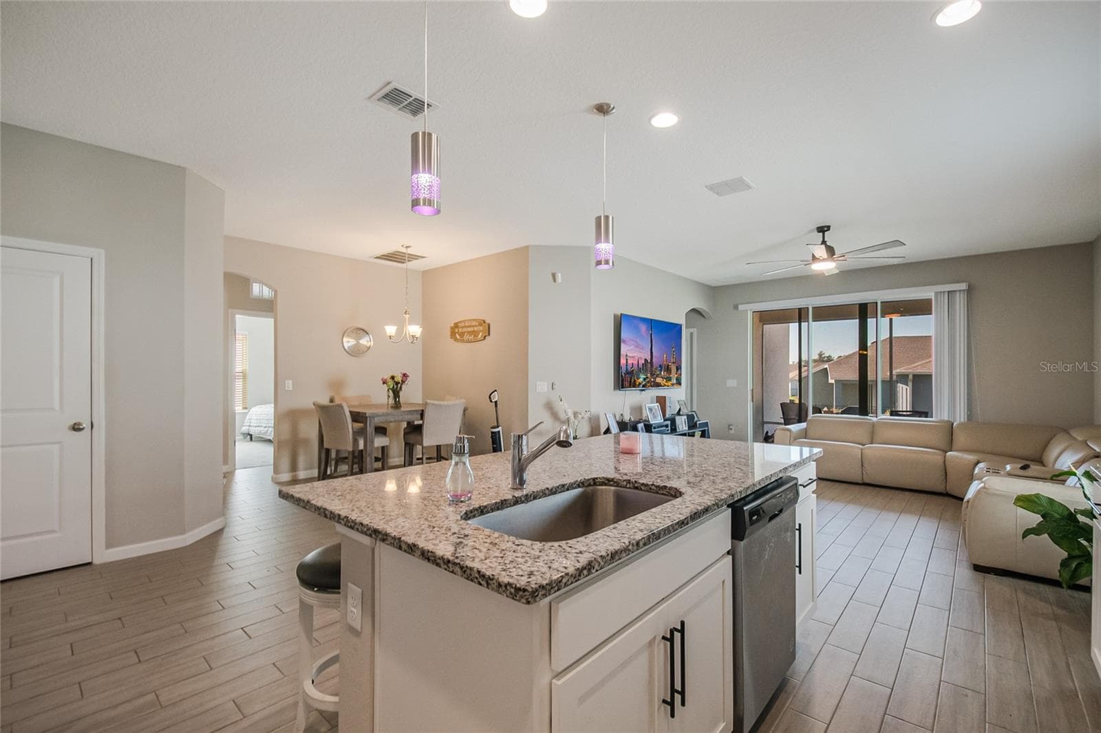 Single Family Residence at 1073 CHELAN FALLS DR, DELAND, photo 20 of 44