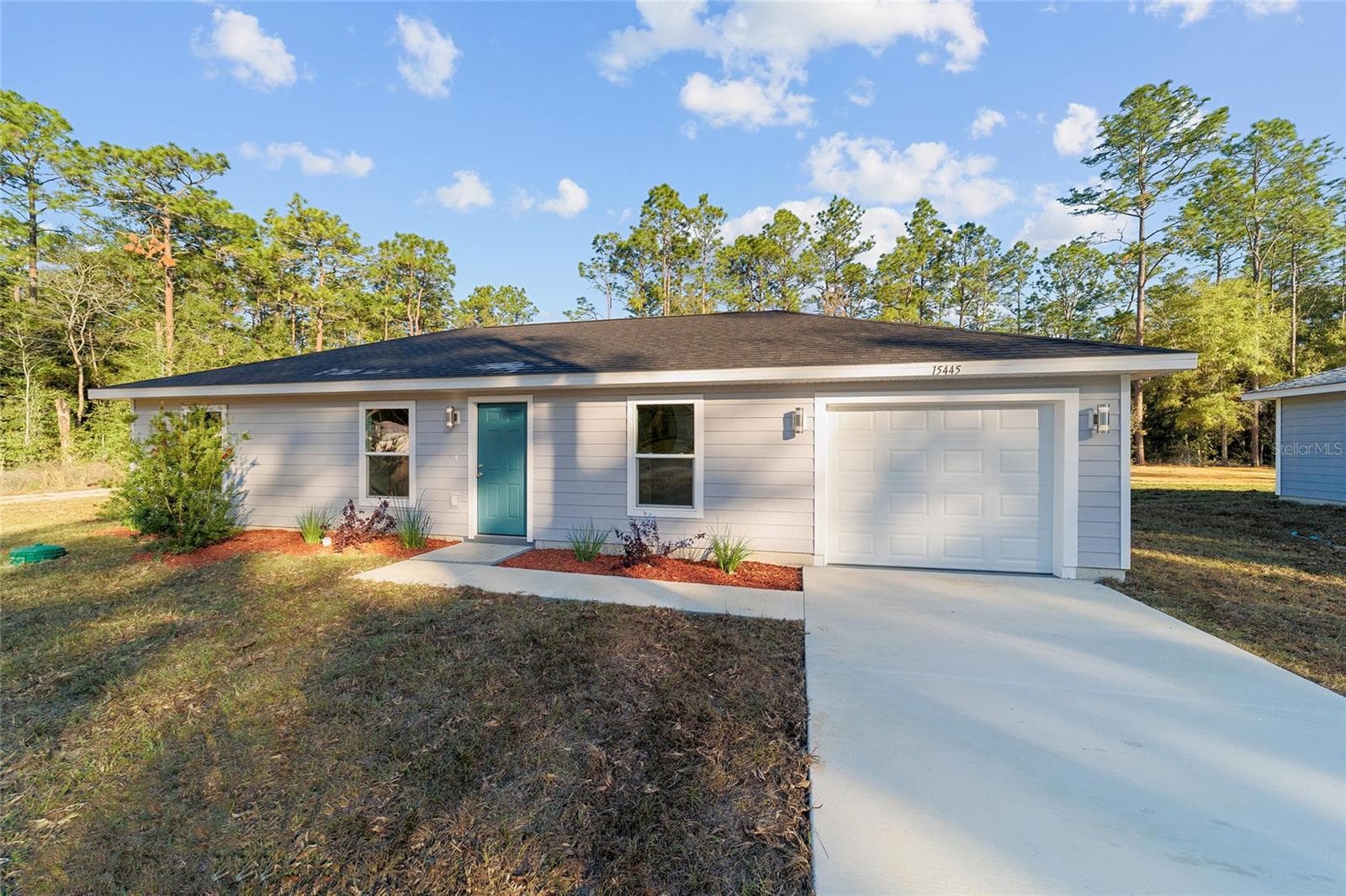 Single Family Residence at 24277 NW GERANIUM AVE, DUNNELLON, photo 4 of 34
