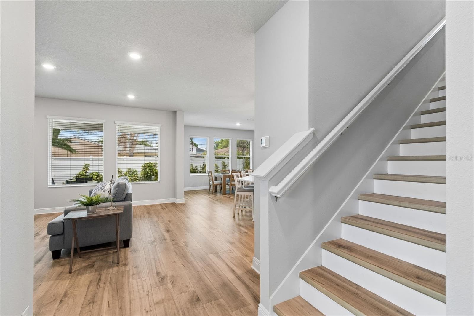 Stairs - 3920 W LEMON ST, TAMPA