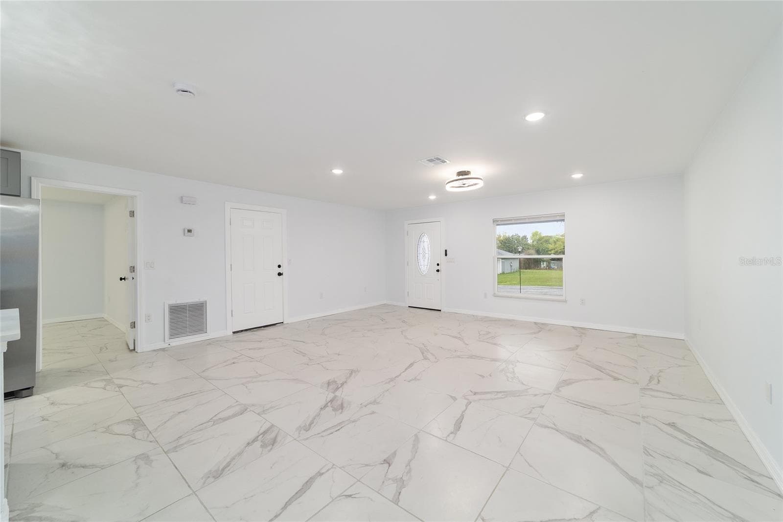 Single Family Residence at 2349 W JUAN VEGA LN, DUNNELLON, photo 11 of 50