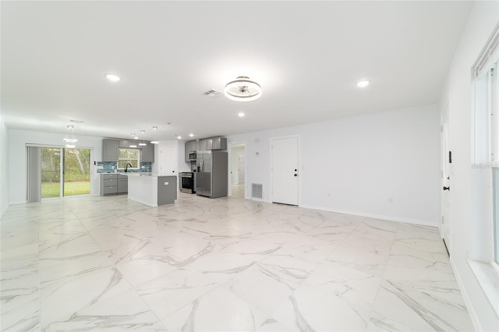 Single Family Residence at 2349 W JUAN VEGA LN, DUNNELLON, photo 14 of 50