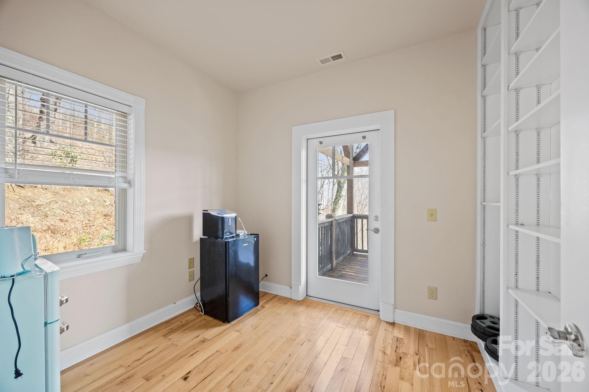 Condominium at 5 Lila Lane, Clyde, photo 15 of 38