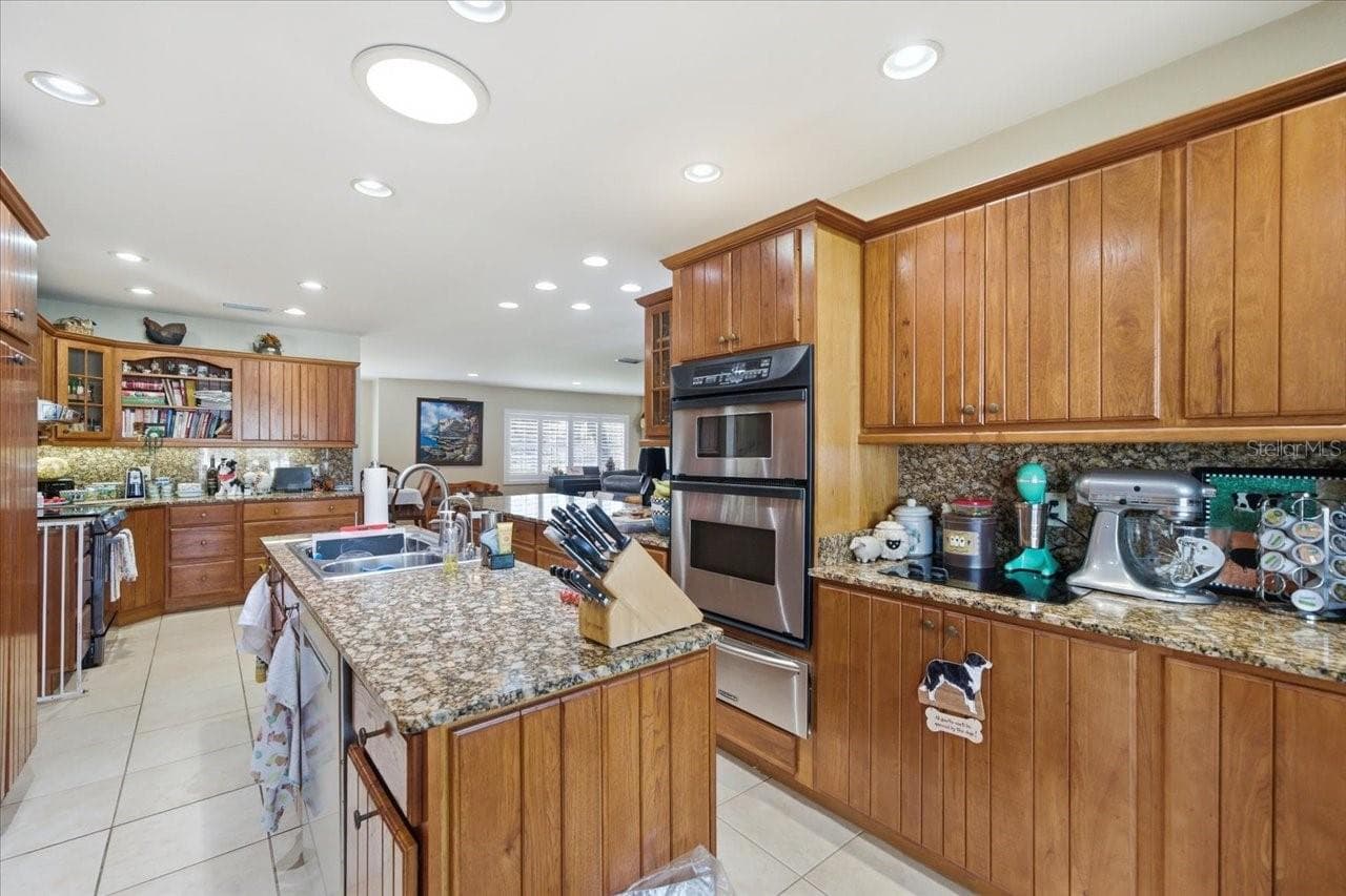 Single Family Residence at 9449 ROBERTS RD, ODESSA, photo 19 of 68
