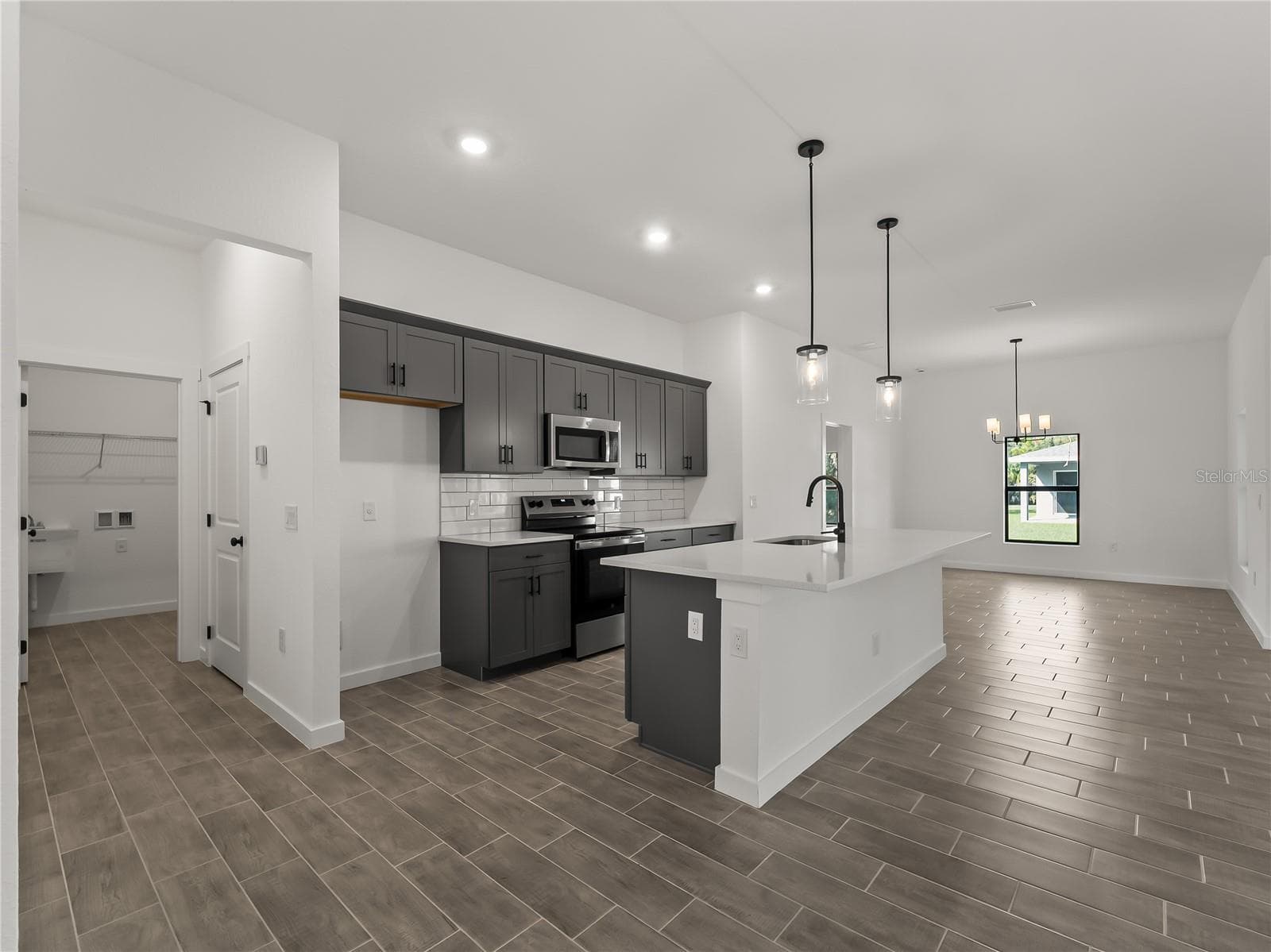 Kitchen - 4409 LACOCO ST, NORTH PORT