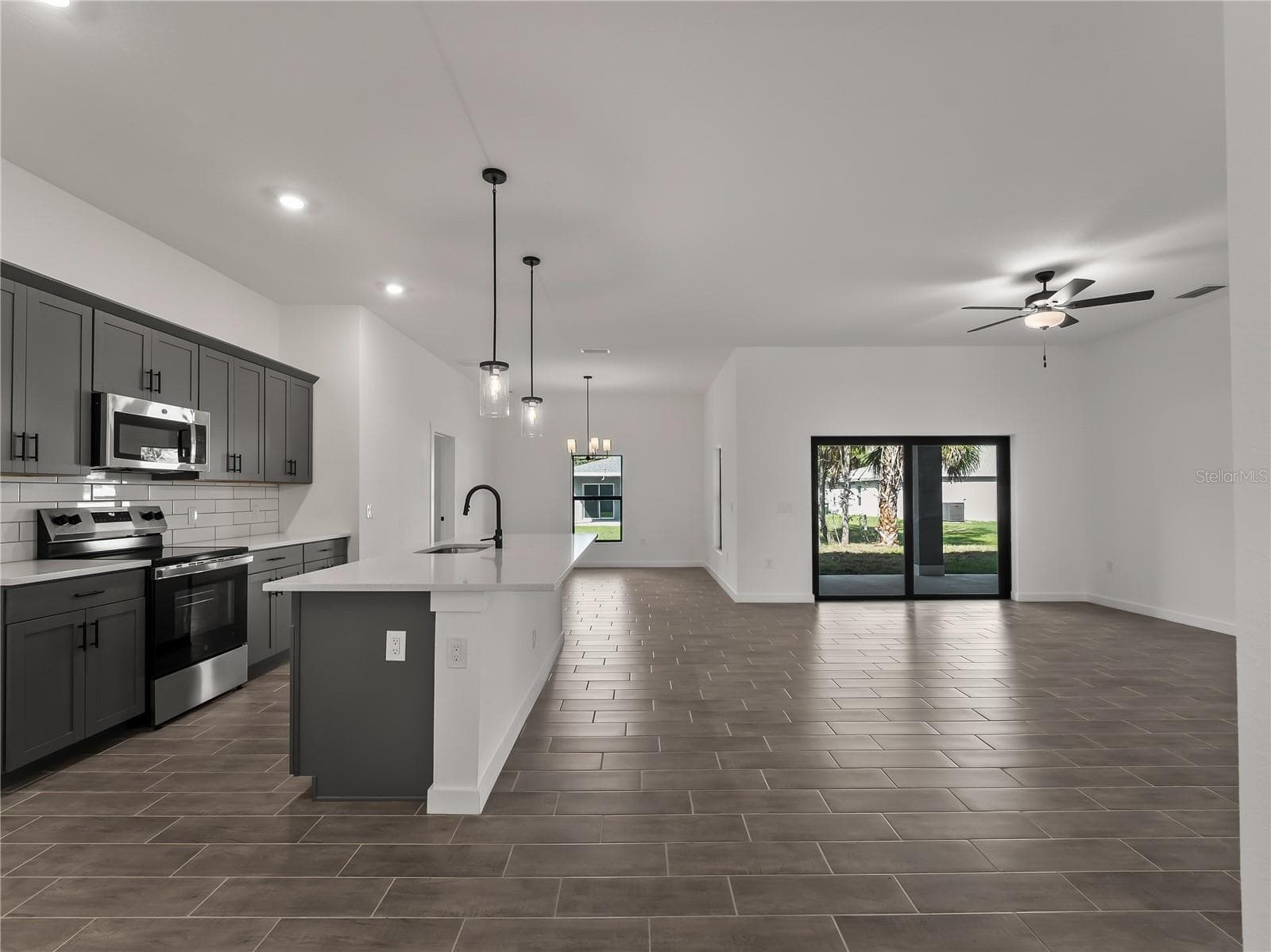 Kitchen/Living Room - 4409 LACOCO ST, NORTH PORT