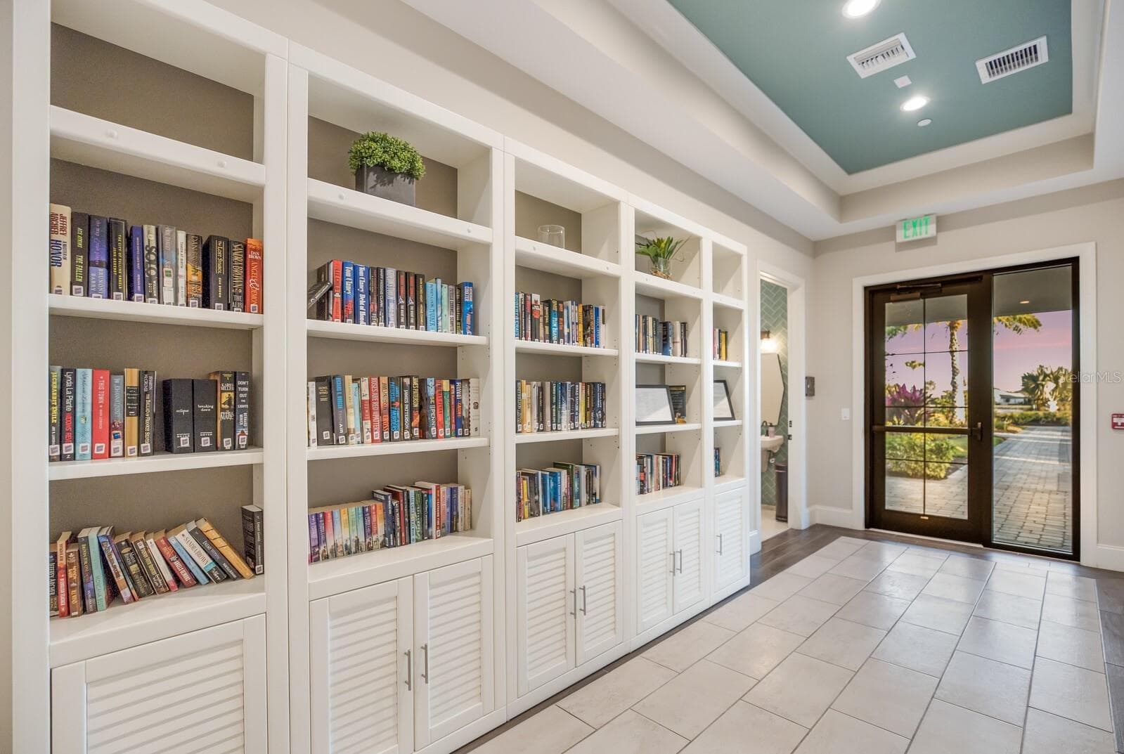 Single Family Residence at 5510 PANELLA CT, PALMETTO, photo 40 of 55