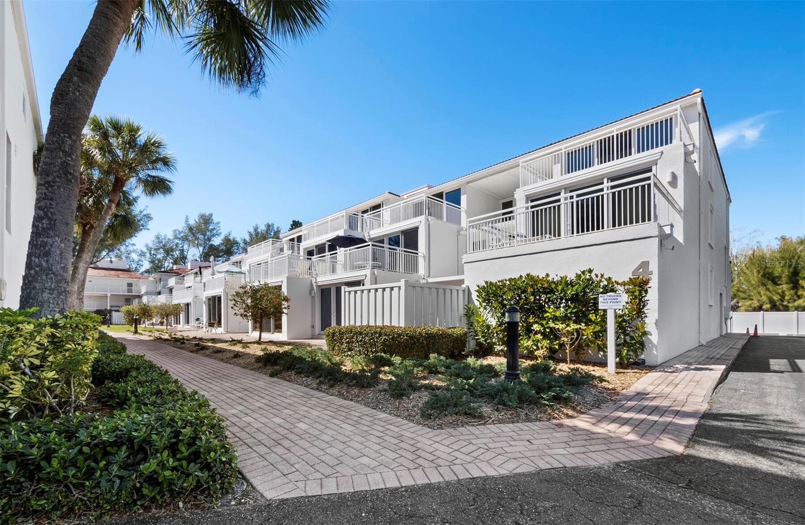 Condominium at 5055 GULF OF MEXICO DR #421, LONGBOAT KEY, photo 2 of 36