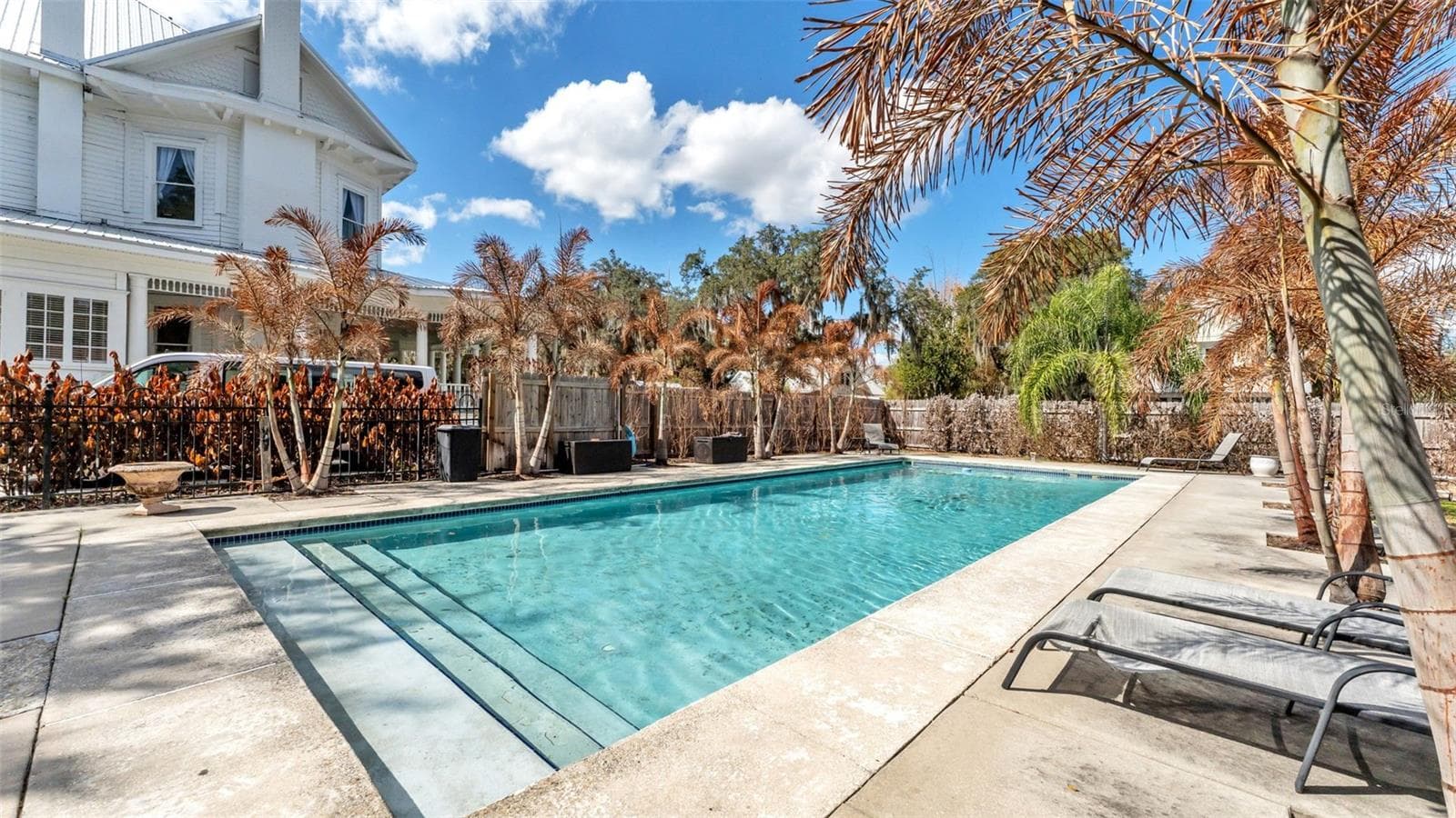 Pool - 555 E STANFORD ST, BARTOW