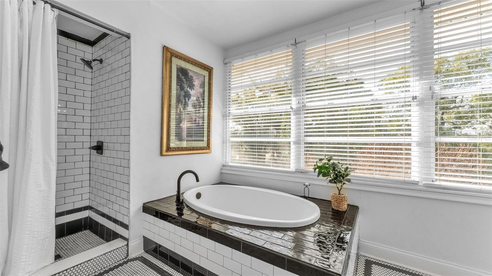 Other Bathroom - 555 E STANFORD ST, BARTOW