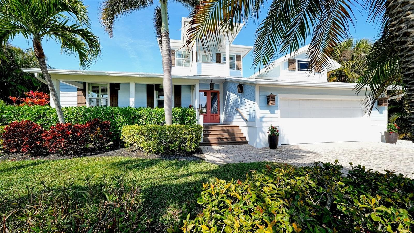 Single Family Residence at 605 N POINT DR, HOLMES BEACH, photo 5 of 92