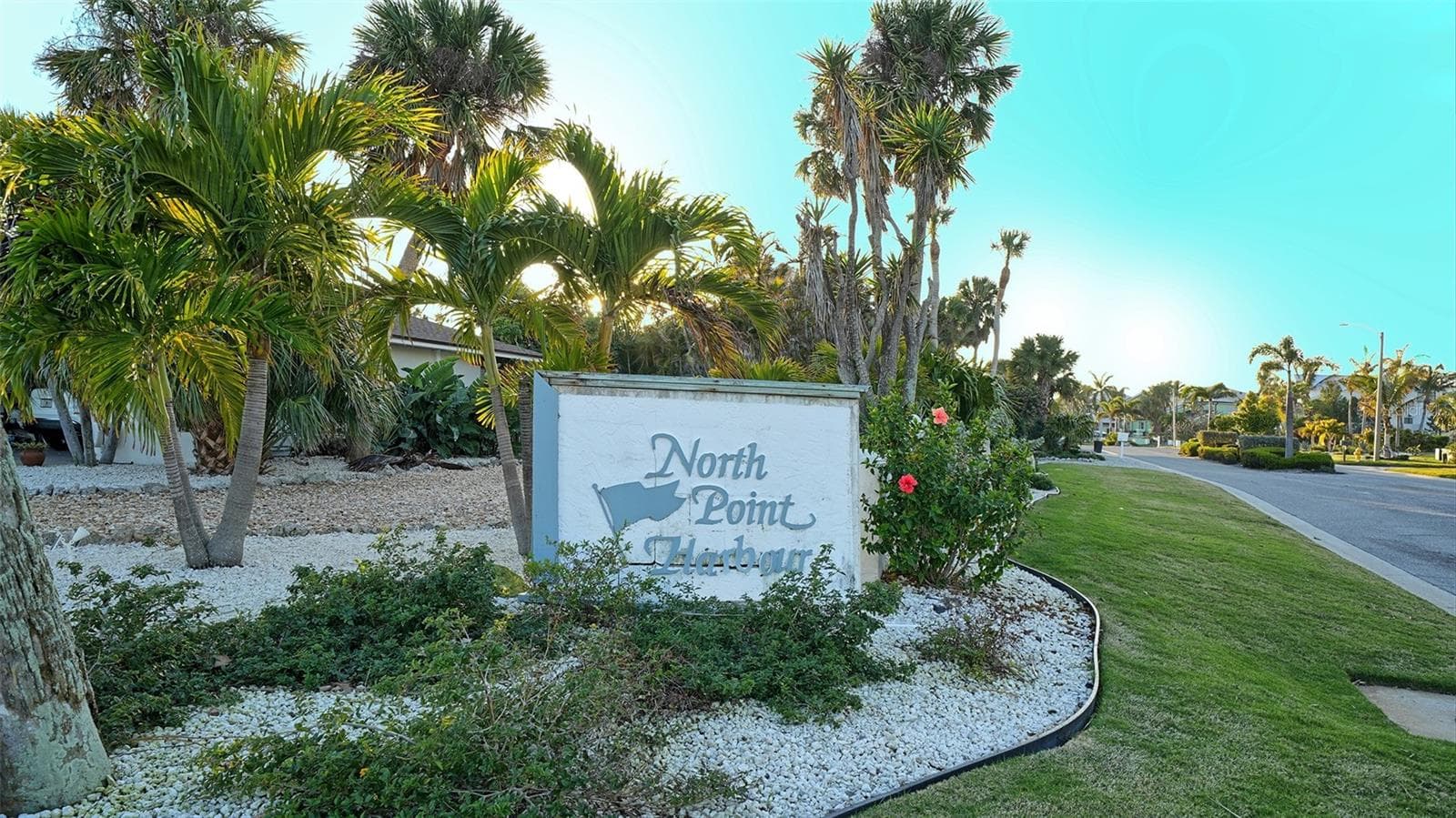 Single Family Residence at 605 N POINT DR, HOLMES BEACH, photo 92 of 92