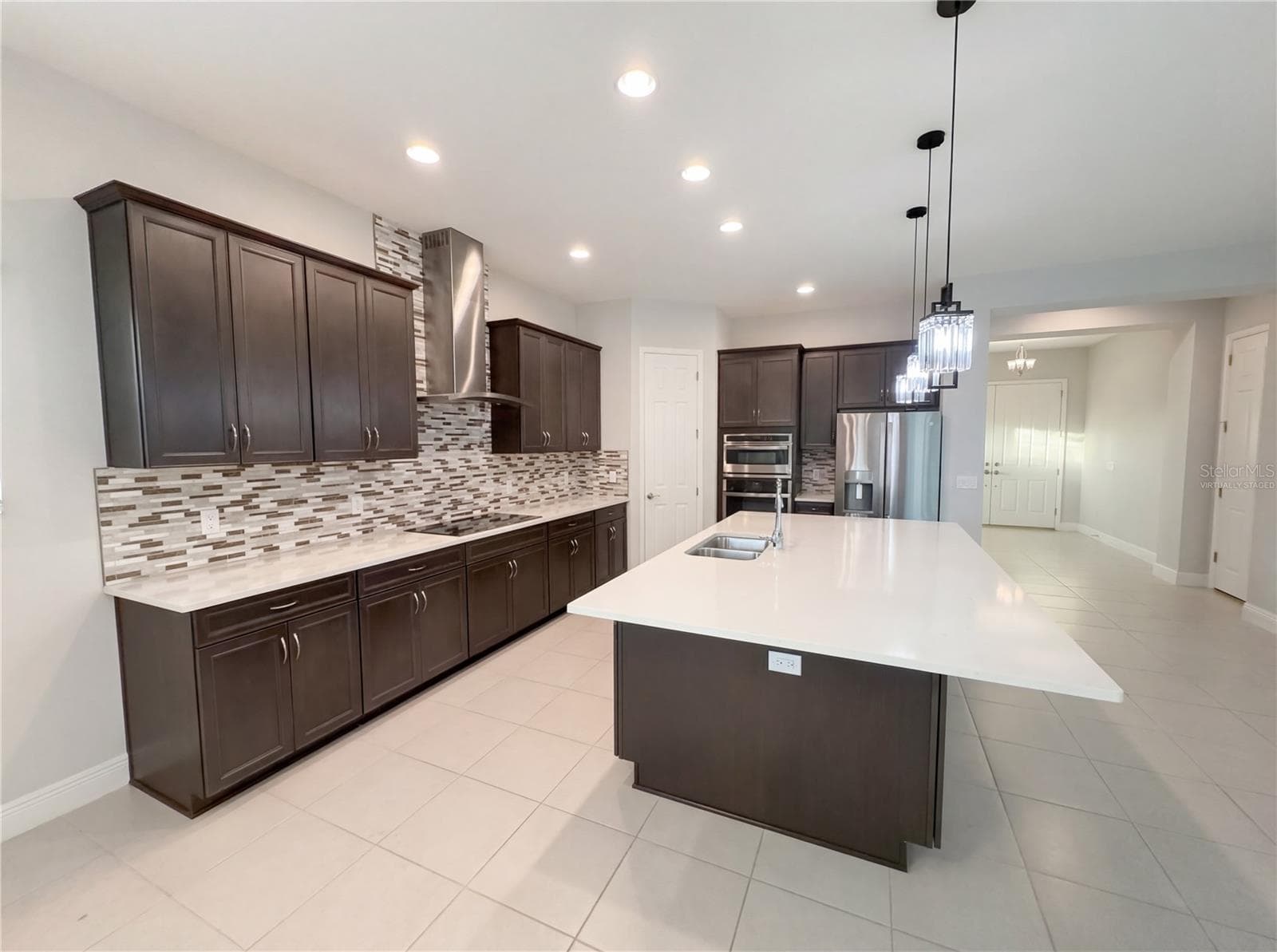 Single Family Residence at 11277 RUSTIC TIMBER LOOP, SAN ANTONIO, photo 2 of 55