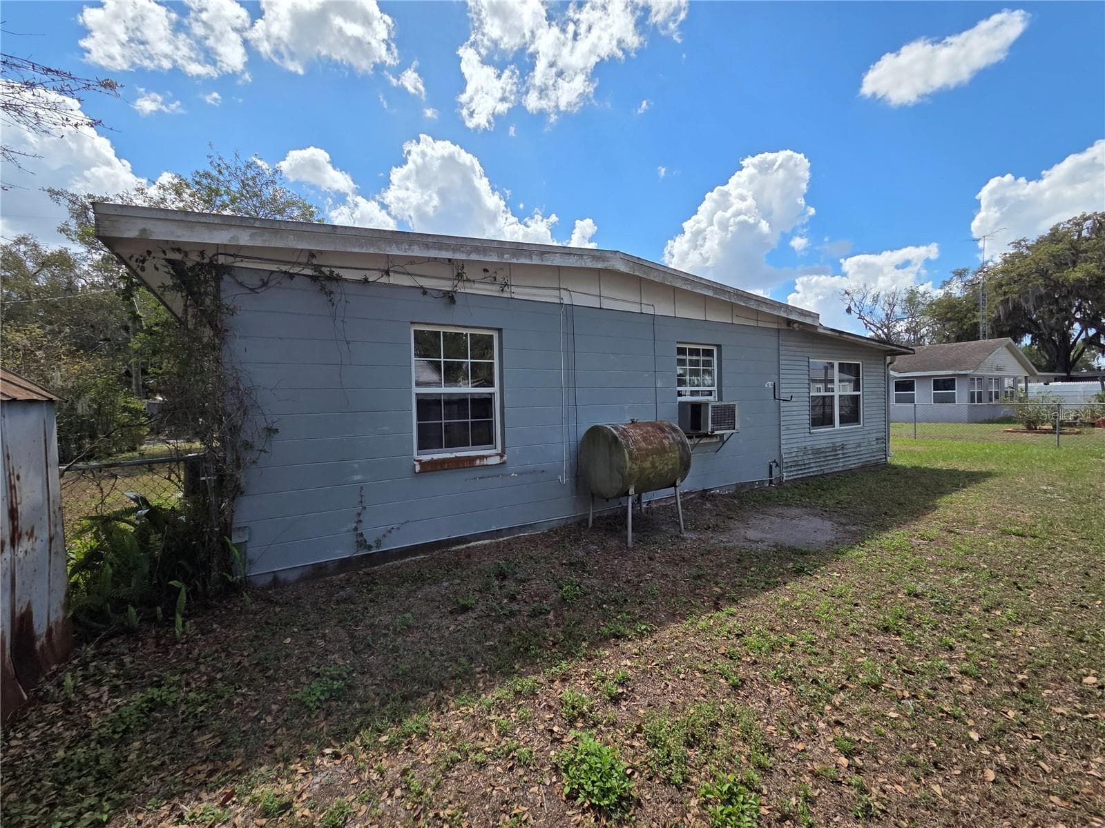 Rear - 640 FORREST DR, BARTOW