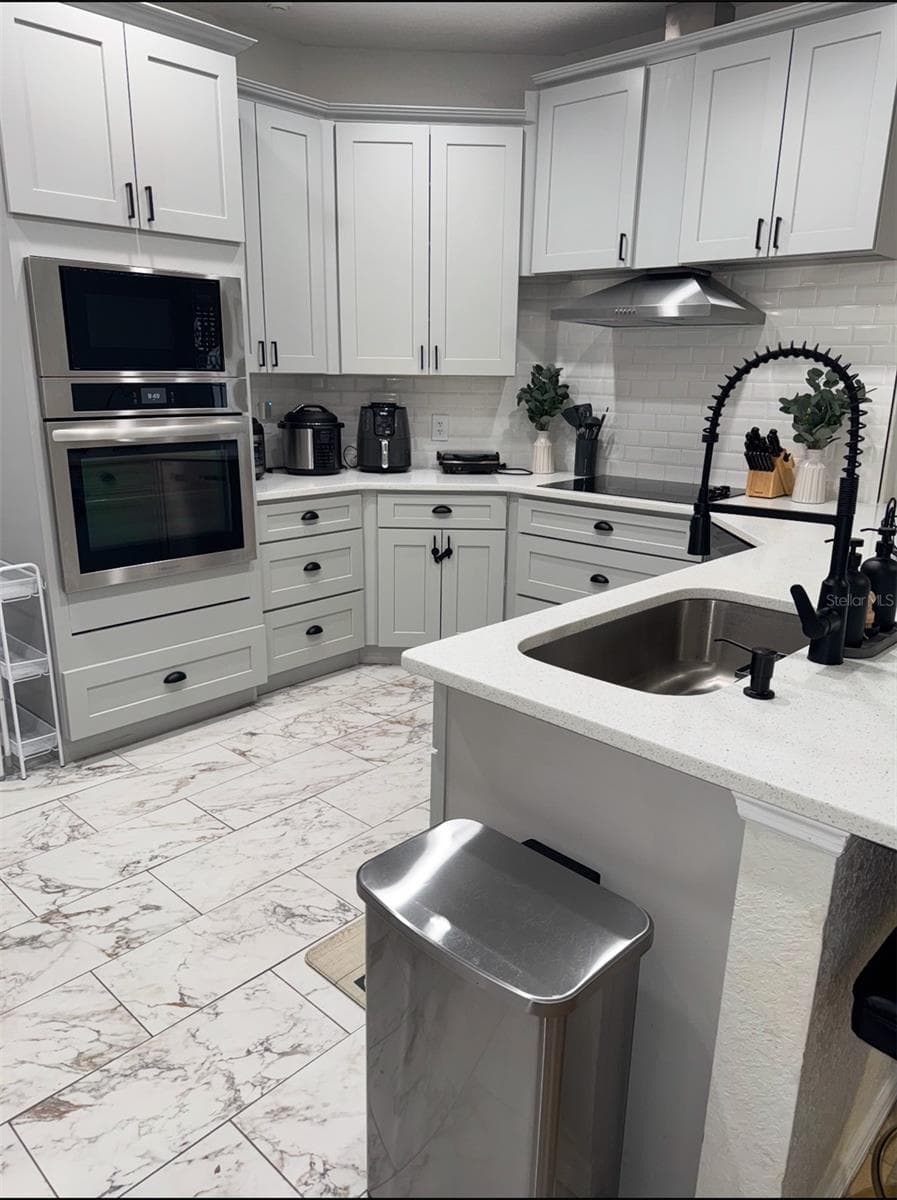 Kitchen - 426 CARDINAL CT, KISSIMMEE