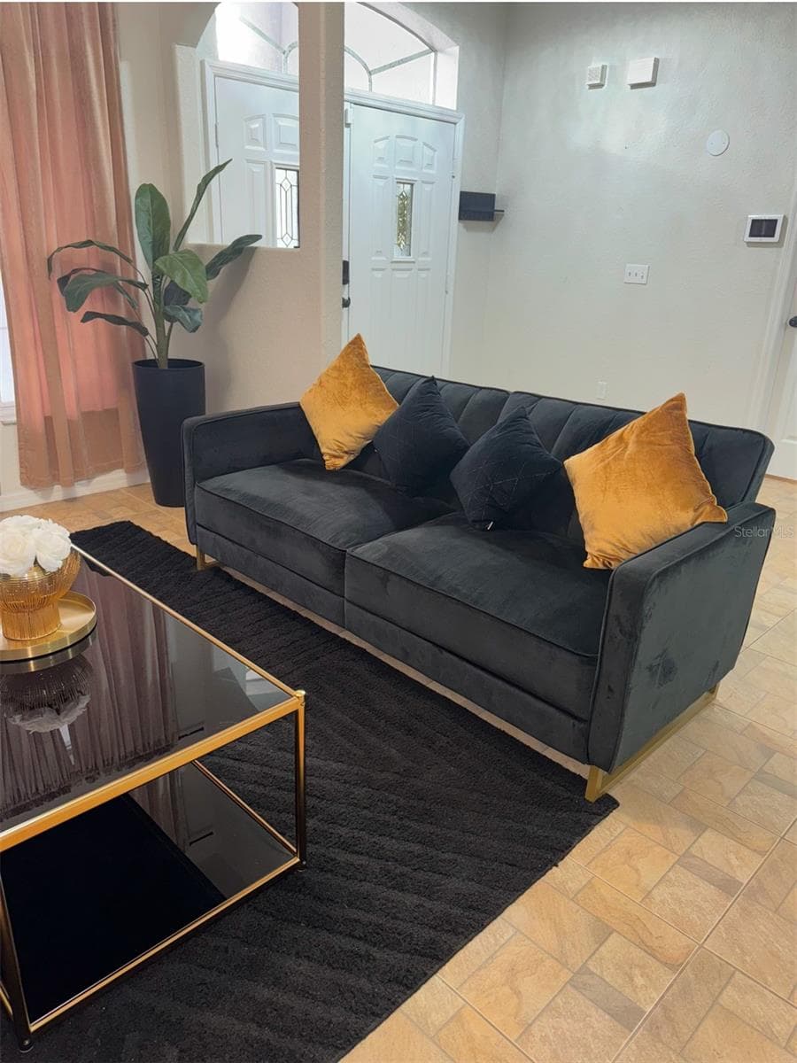Living Room - 426 CARDINAL CT, KISSIMMEE