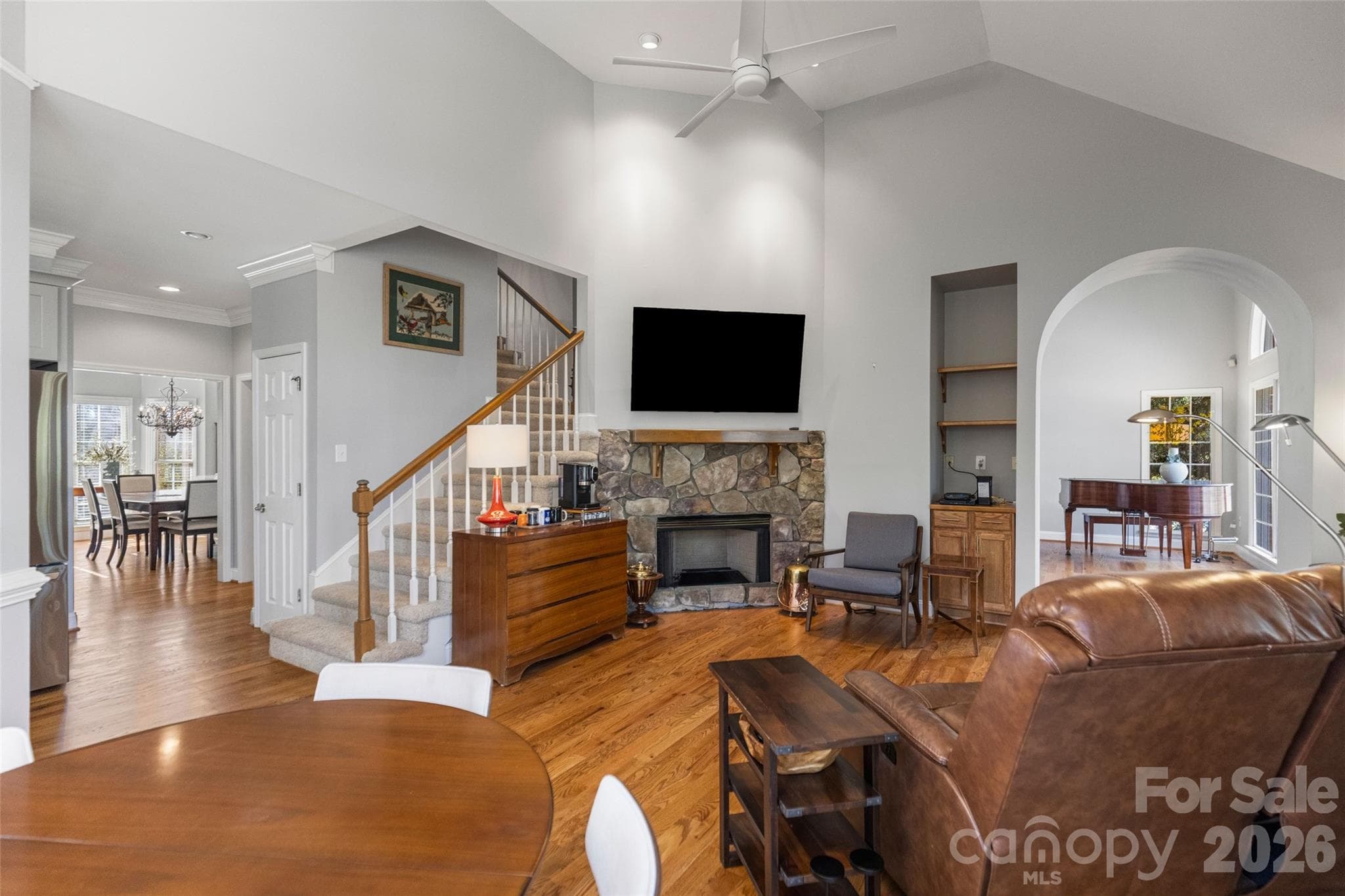 Keeping Room - 30 Winged Foot Court, Spartanburg