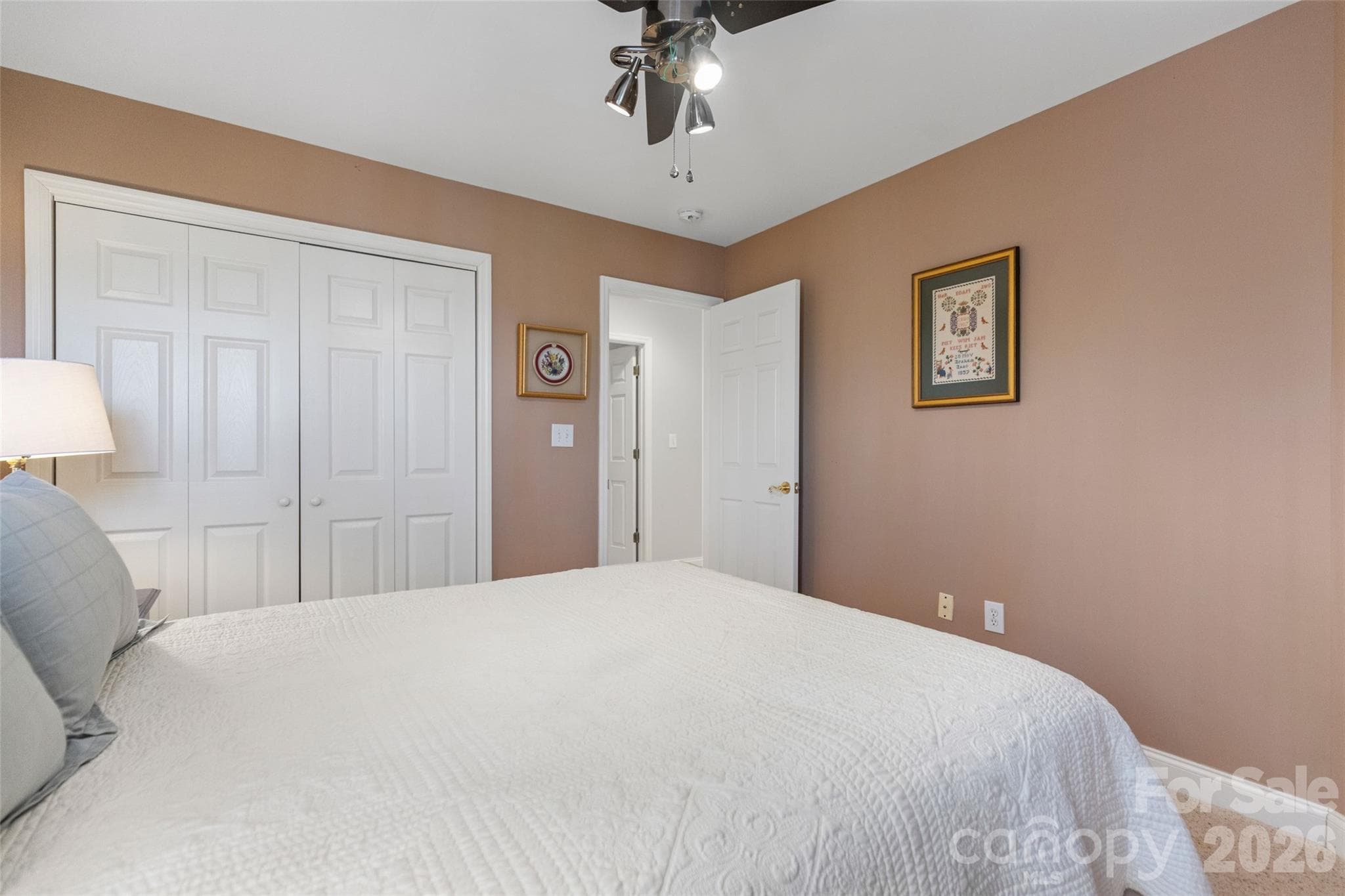 Single Family Residence at 30 Winged Foot Court, Spartanburg, photo 28 of 47