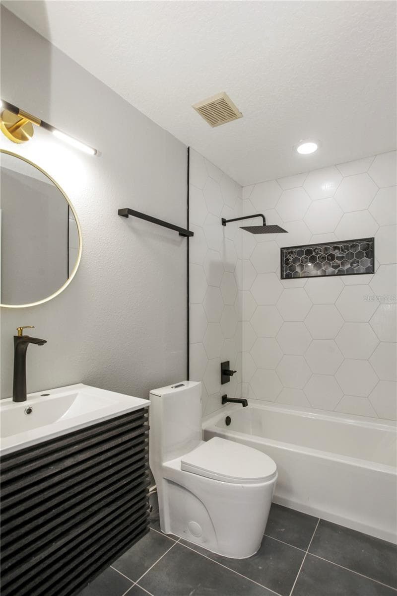 Single Family Residence at 822 POLK ST, ORLANDO, photo 24 of 32