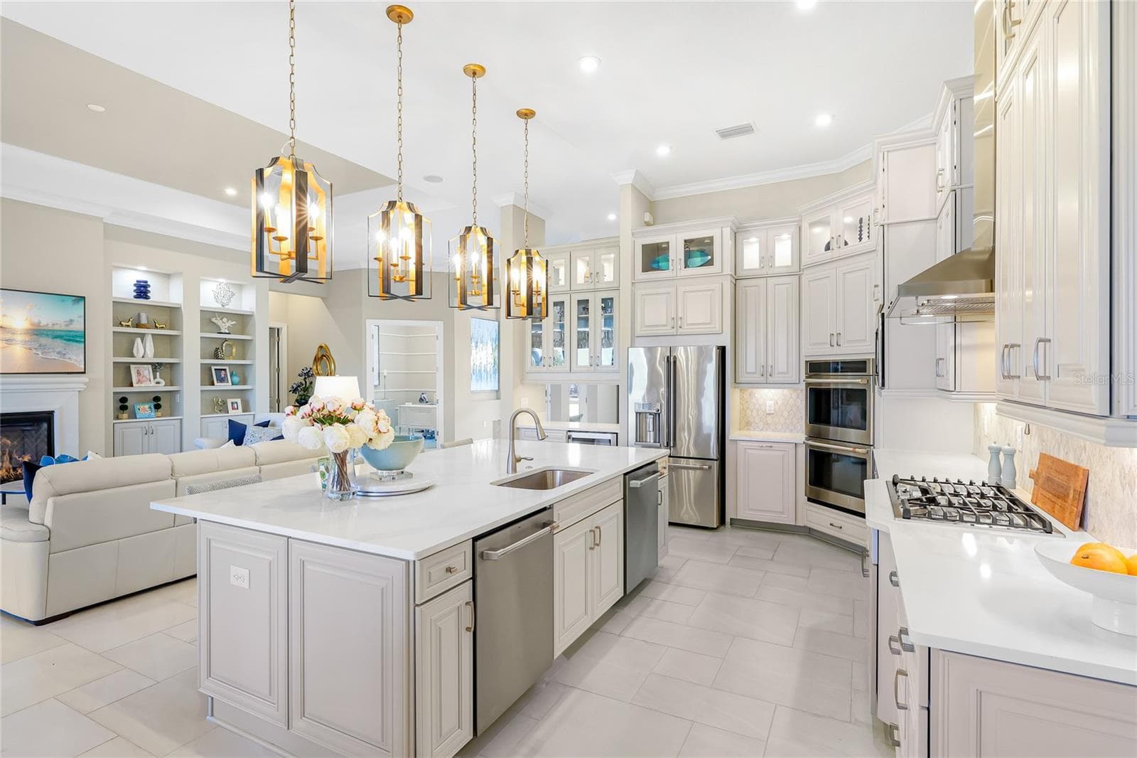 Single Family Residence at 8232 SUMMER NIGHT RD, SARASOTA, photo 13 of 83