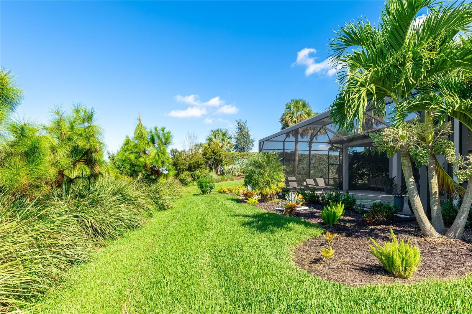 Single Family Residence at 8232 SUMMER NIGHT RD, SARASOTA, photo 46 of 83