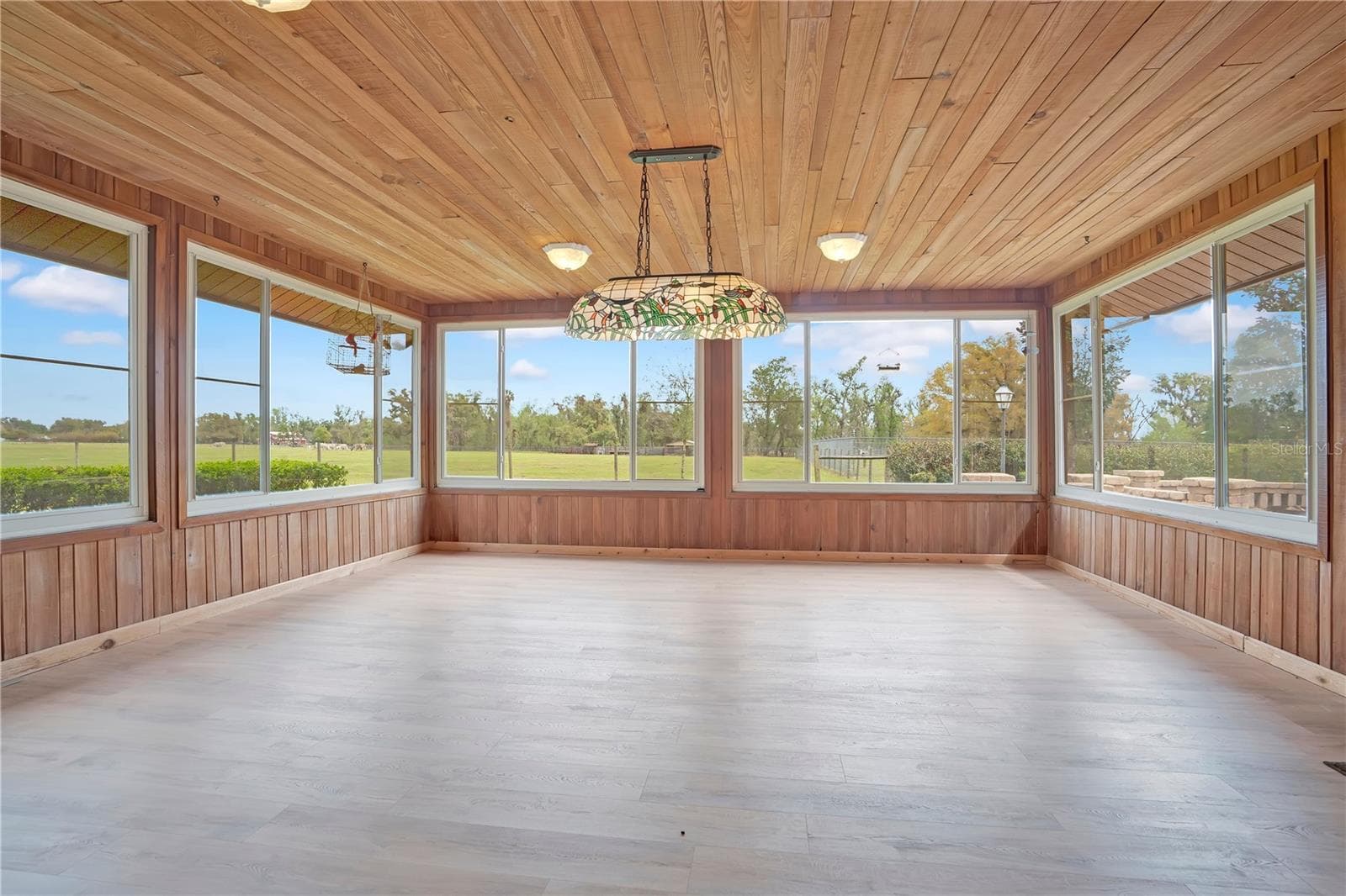 Game Room - 1401 BUELL CT, PLANT CITY