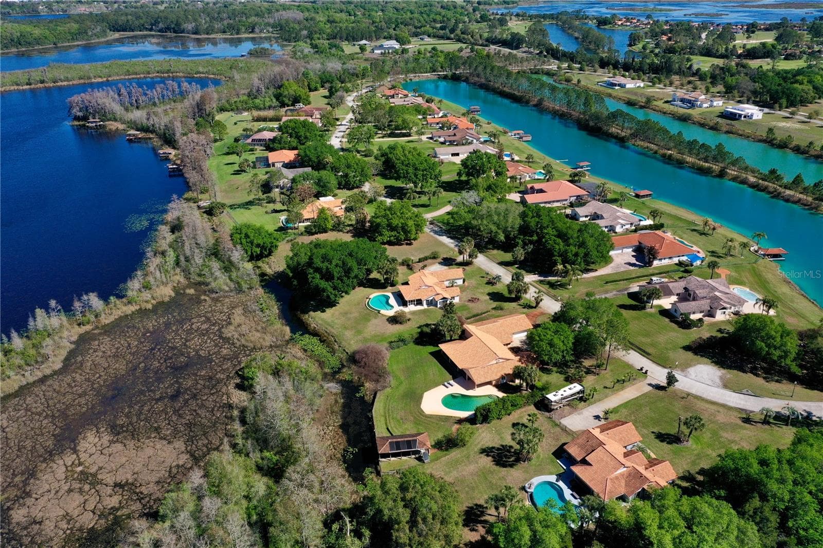 Single Family Residence at 12811 BELLERIVE DR, CLERMONT, photo 37 of 38