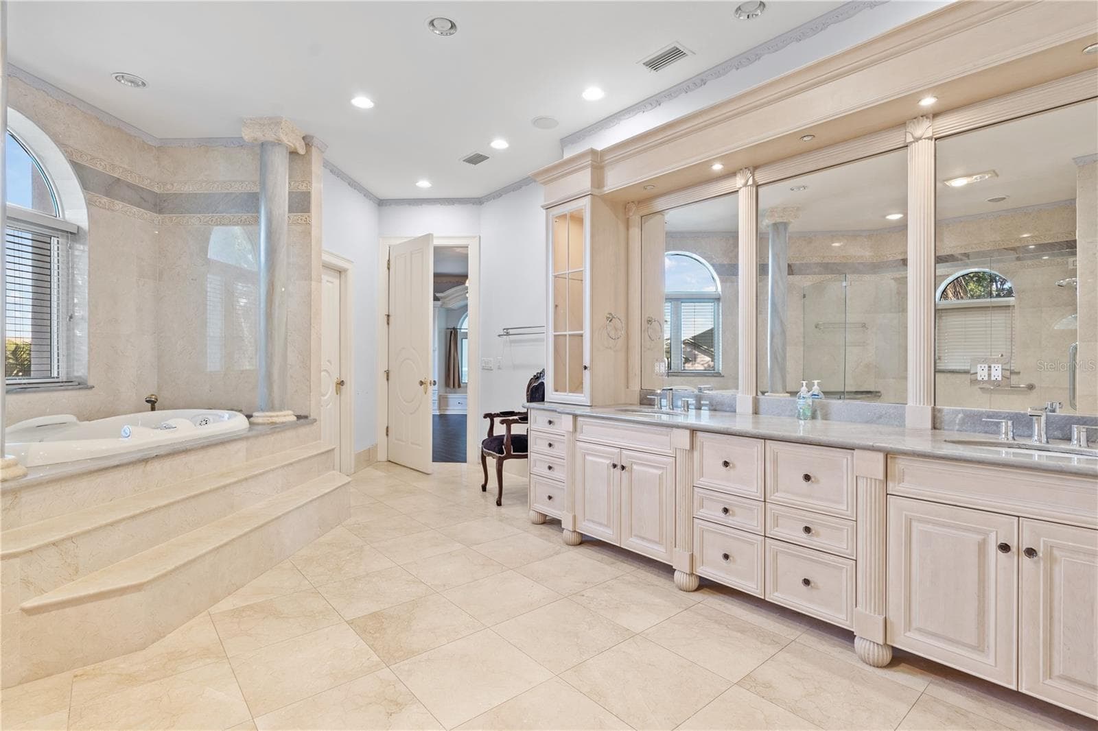 Single Family Residence at 774 NINA DR, TIERRA VERDE, photo 14 of 70
