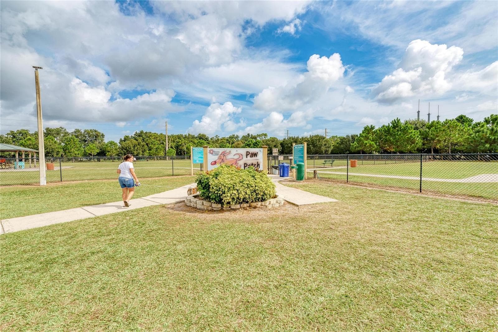 Dog Park off of 44th - 7604 52ND TER E, BRADENTON