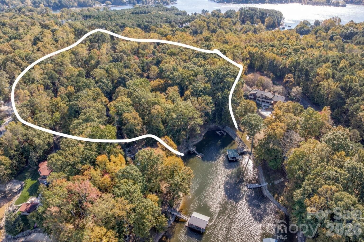 Approximate outline of surveyed 8 acres estate on Lake Norman - Mooresville