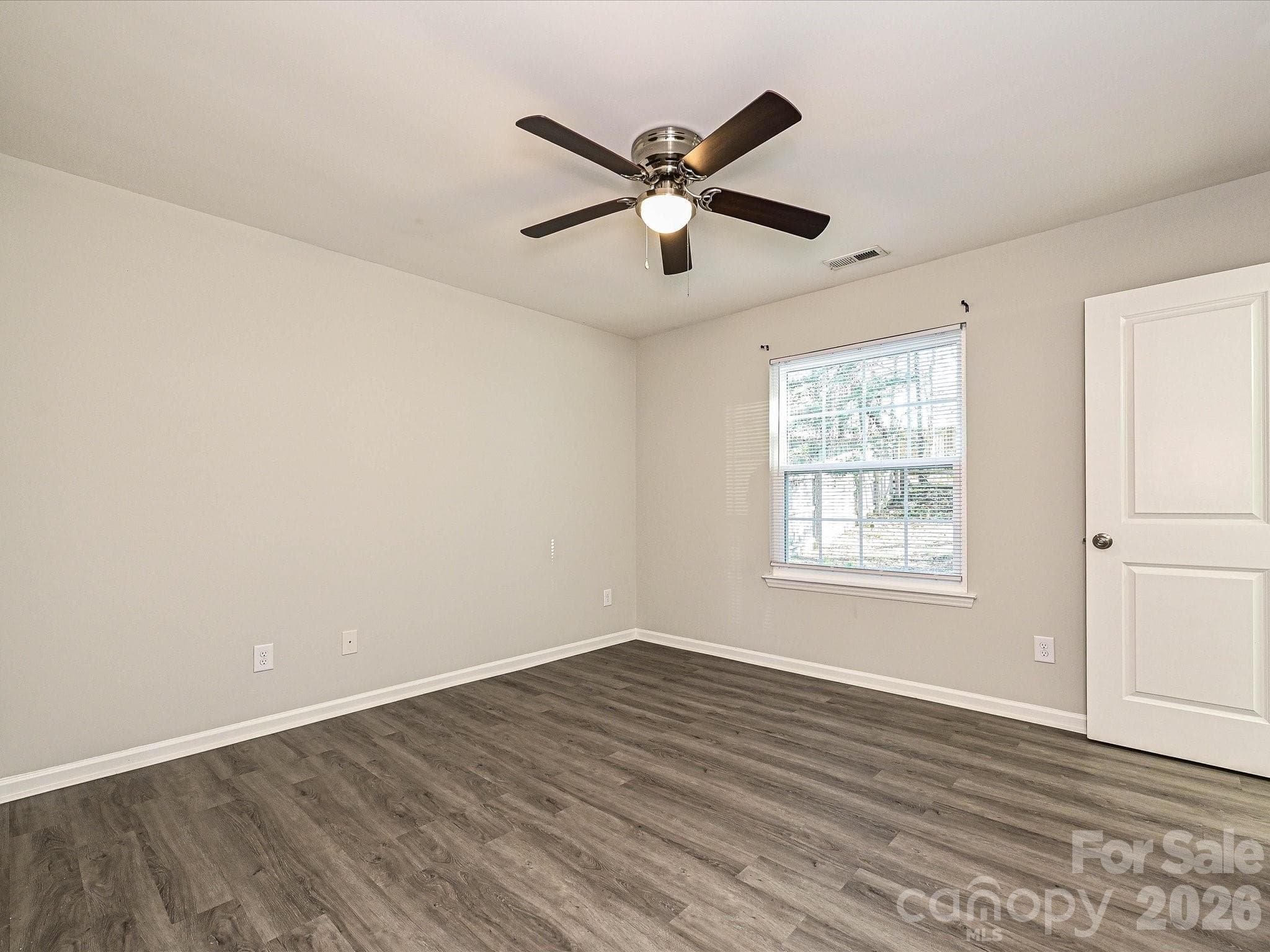 Single Family Residence at 1225 Eagles Landing Drive, Charlotte, photo 8 of 15