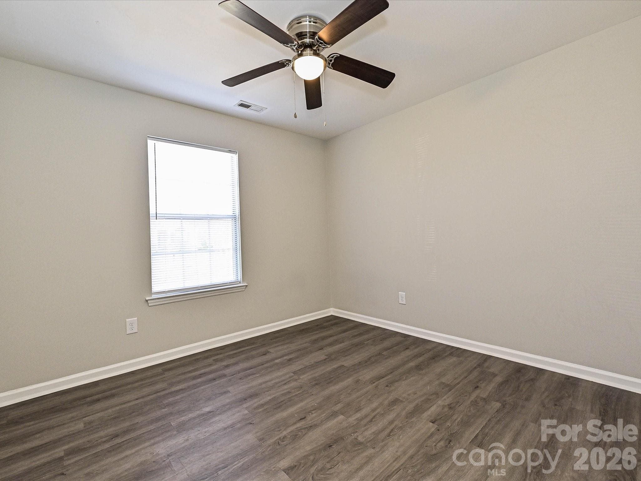 Single Family Residence at 1225 Eagles Landing Drive, Charlotte, photo 10 of 15