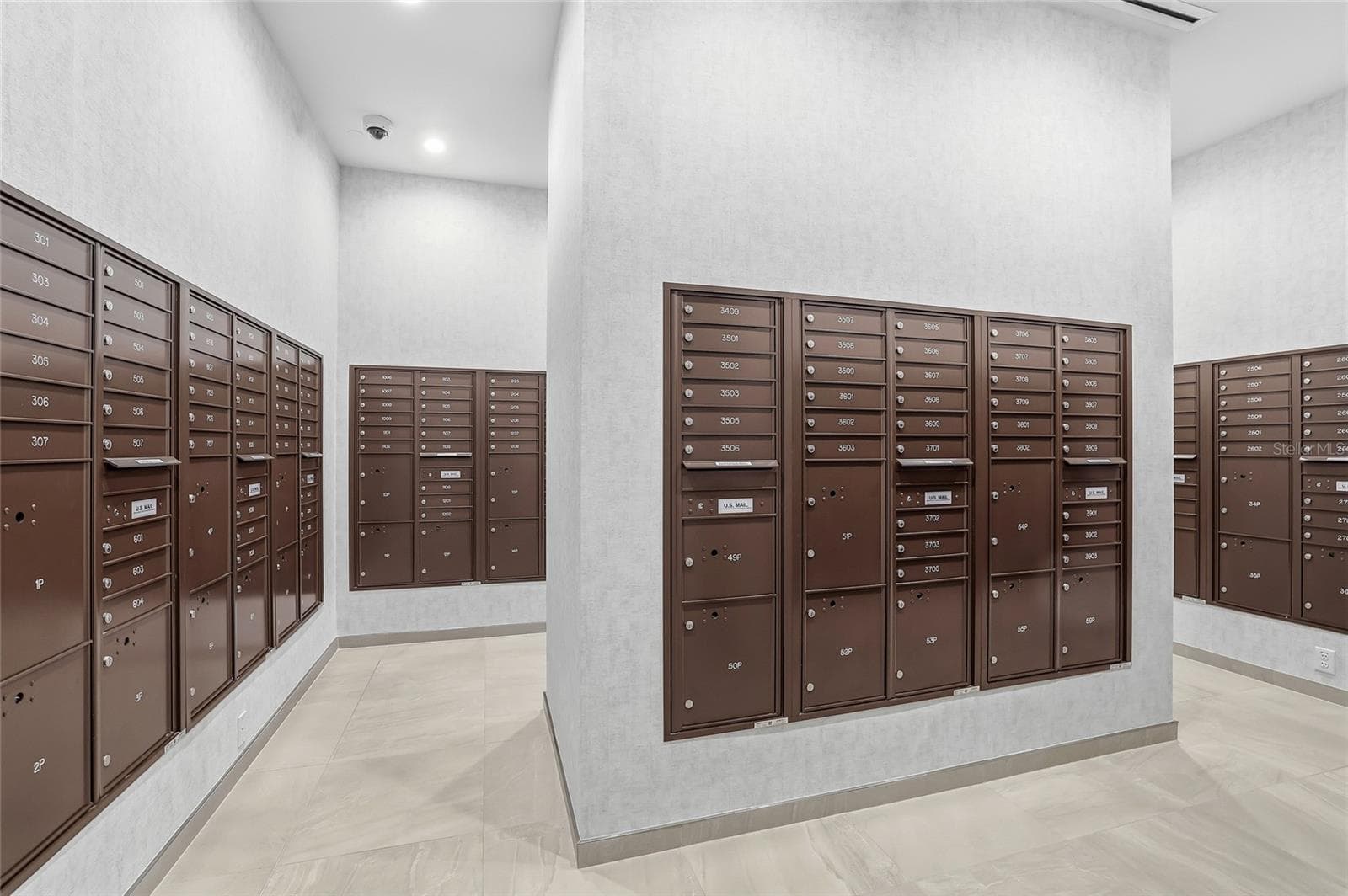 Condominium at 400 CENTRAL AVE #2008, ST PETERSBURG, photo 62 of 71