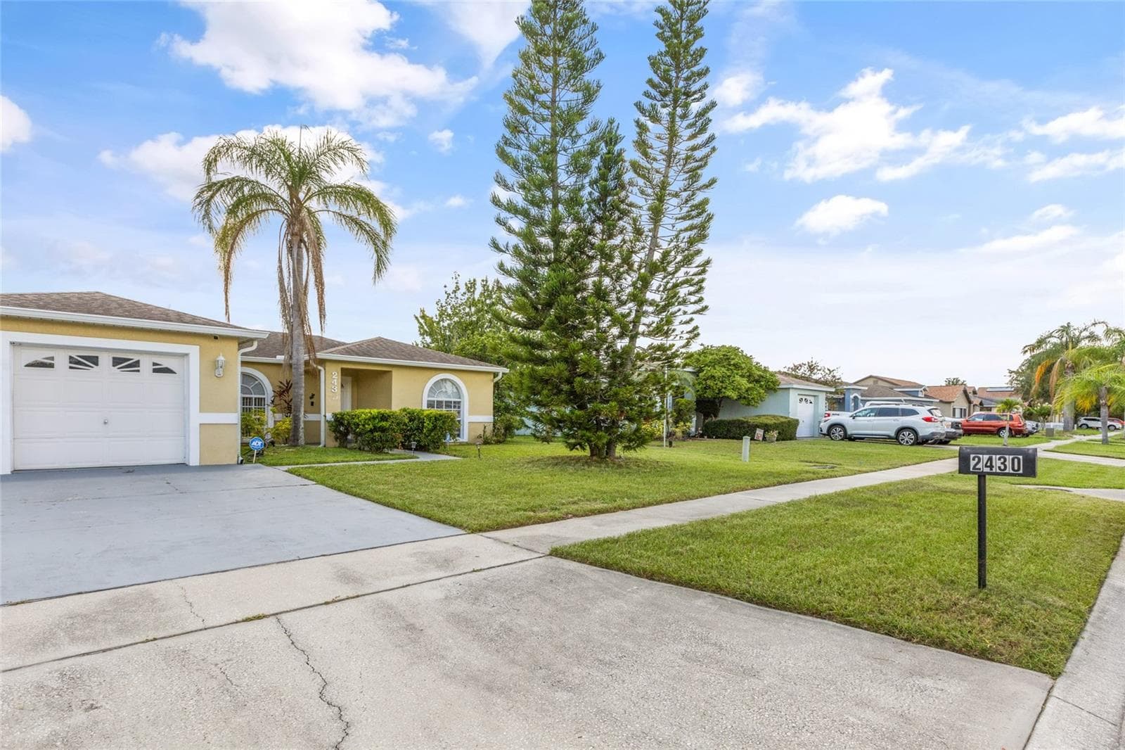Single Family Residence at 2430 QUAIL RUN BLVD, KISSIMMEE, photo 4 of 28