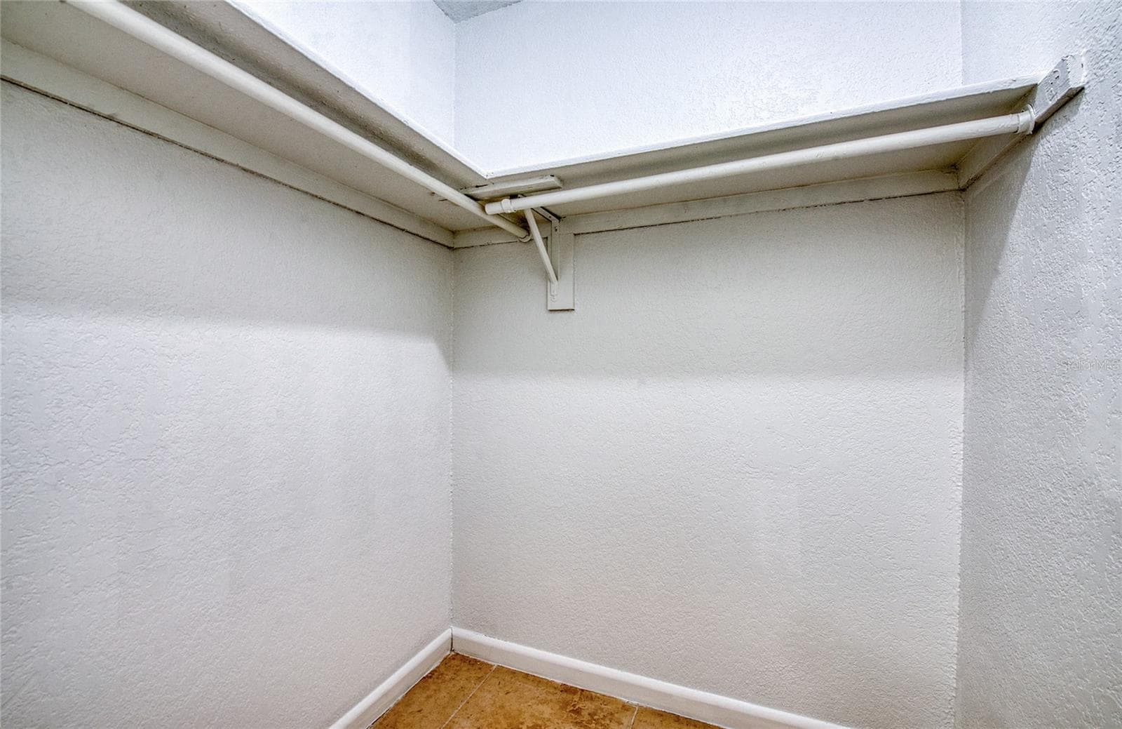 Condominium at 455 ALT 19 S #21, PALM HARBOR, photo 25 of 36