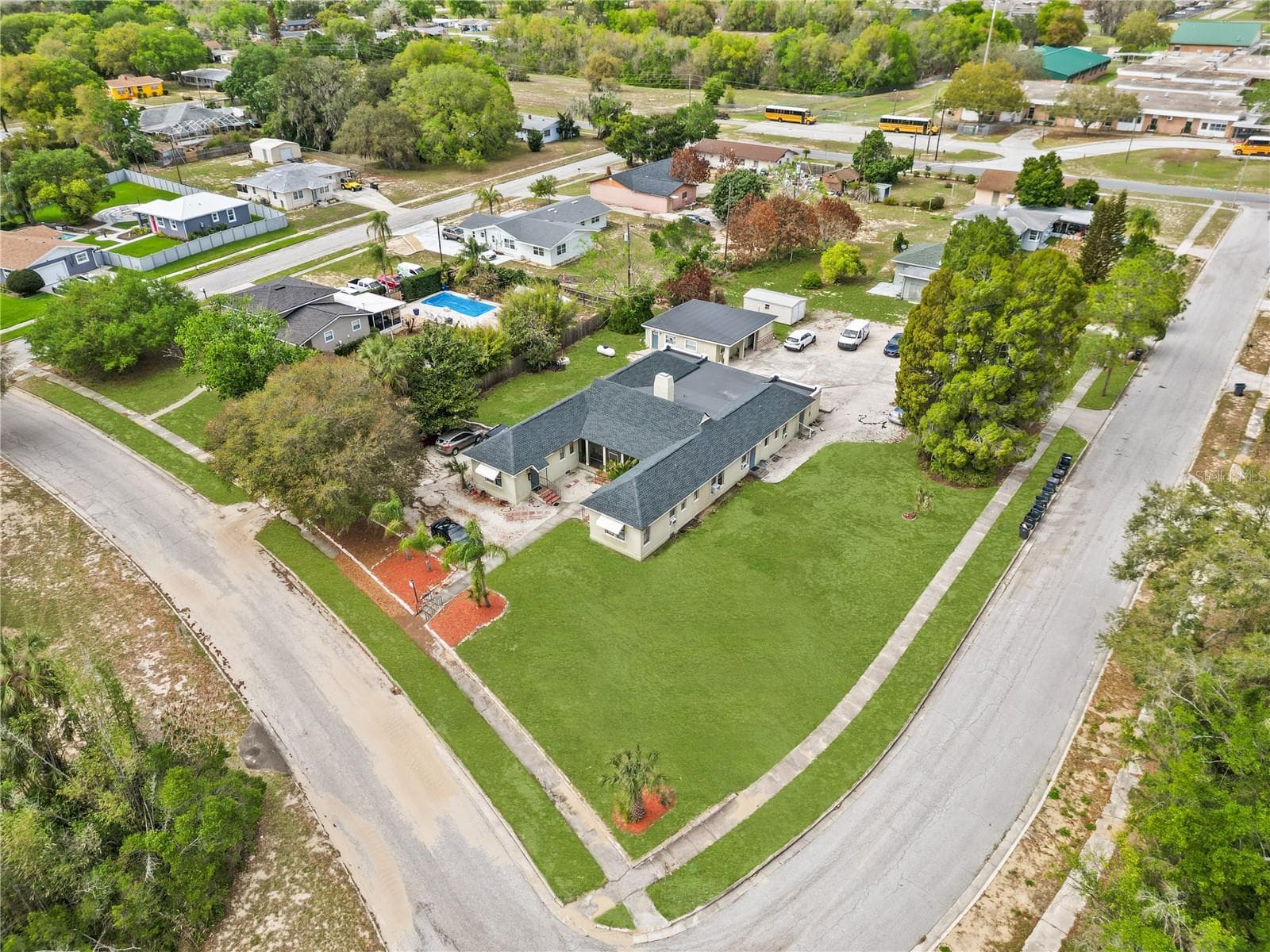 315 RIDGE MANOR DR
