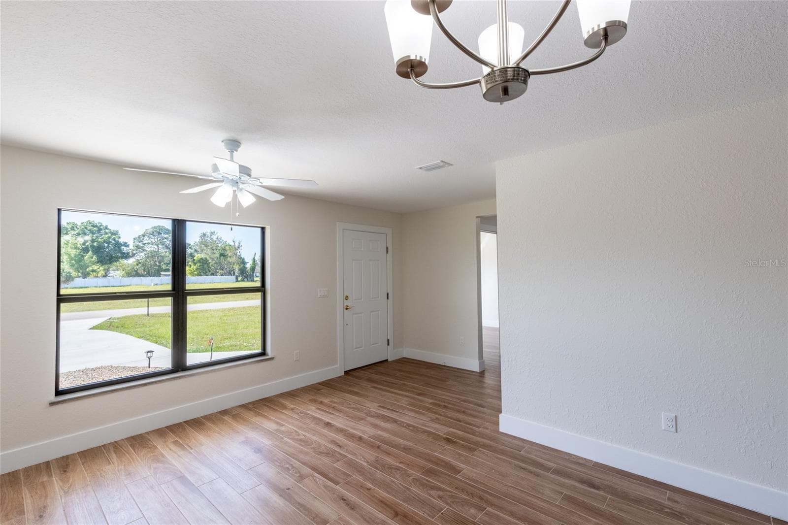 Duplex at 6301 CANDLER TER, SEBRING, photo 7 of 42