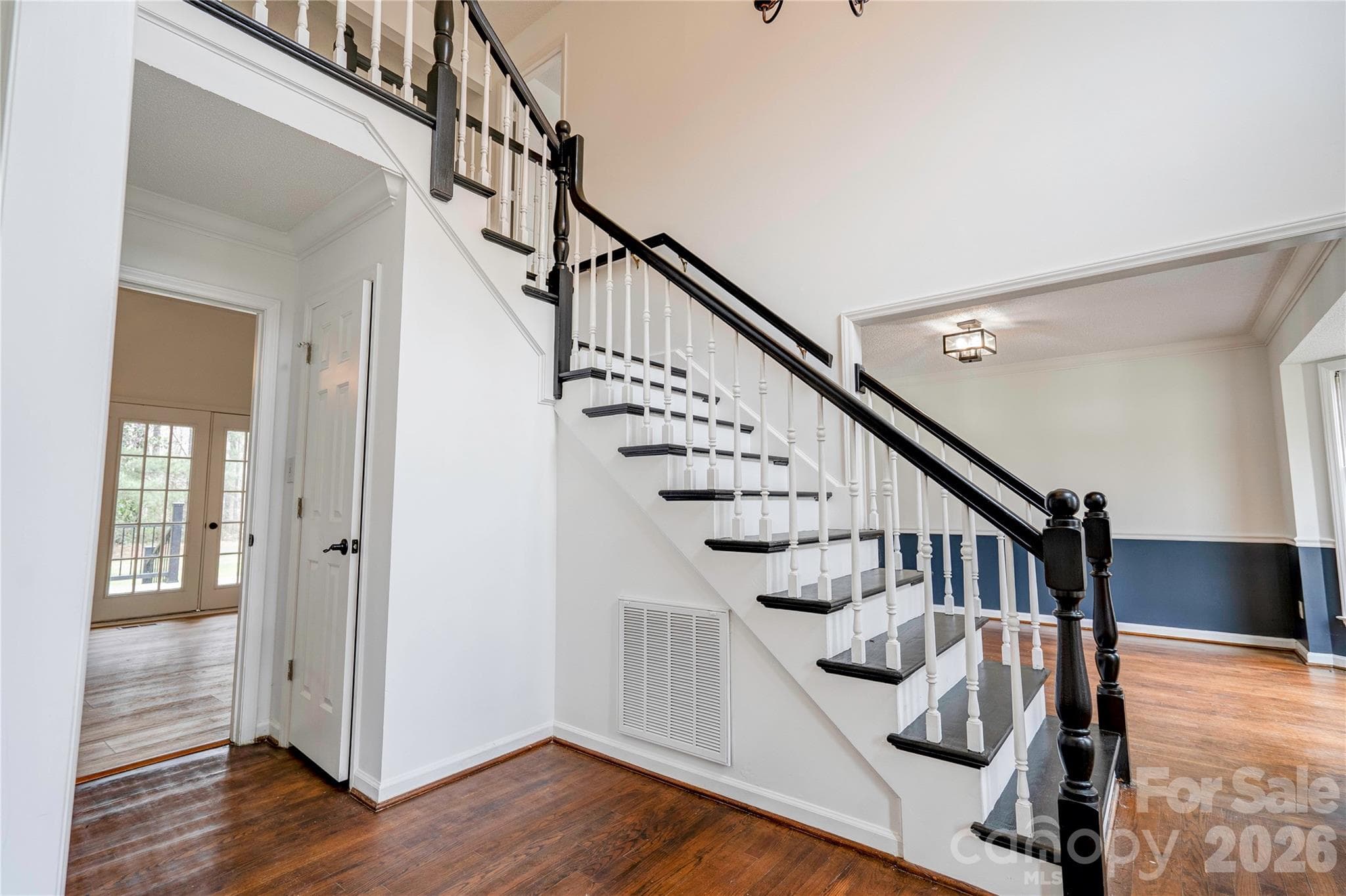 Single Family Residence at Kings Mountain, photo 5 of 40
