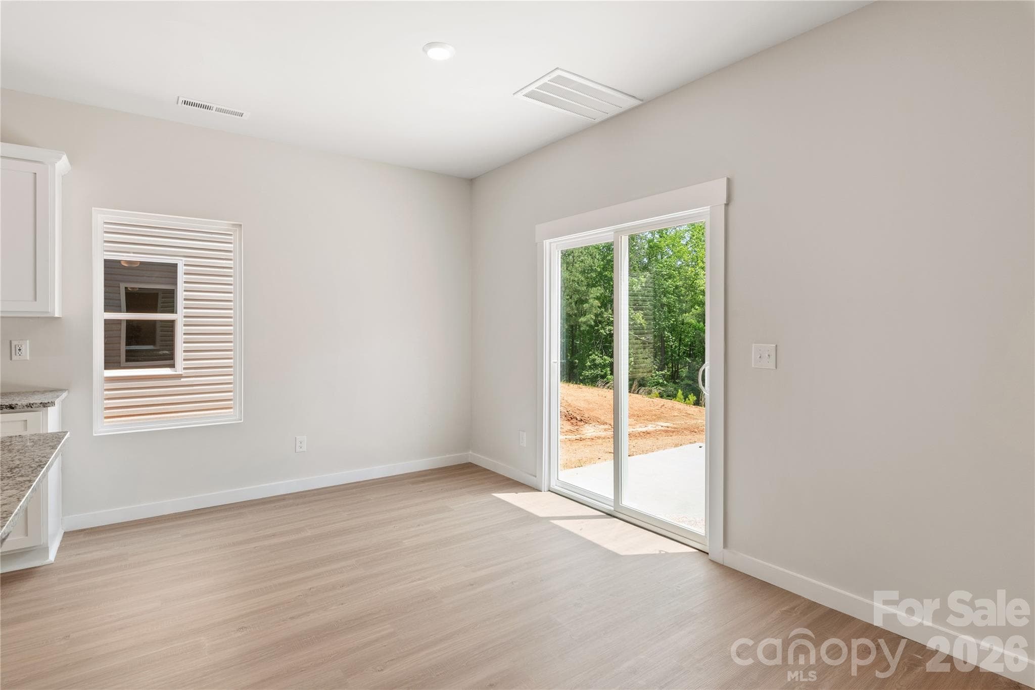 Single Family Residence at 3416 Robindale Drive, Winston Salem, photo 12 of 22
