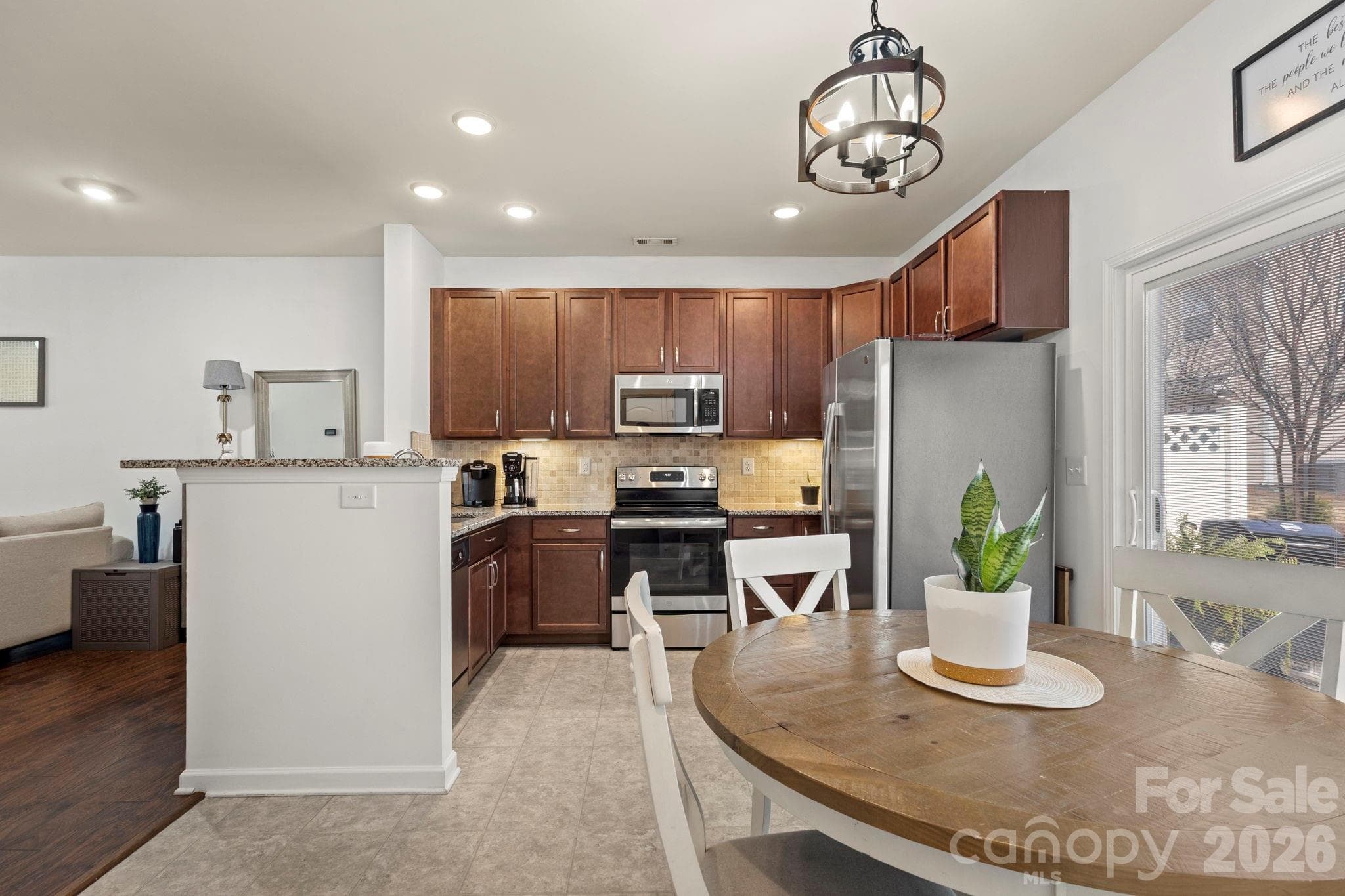 Townhouse at 12221 Whiteside Drive, Charlotte, photo 6 of 17