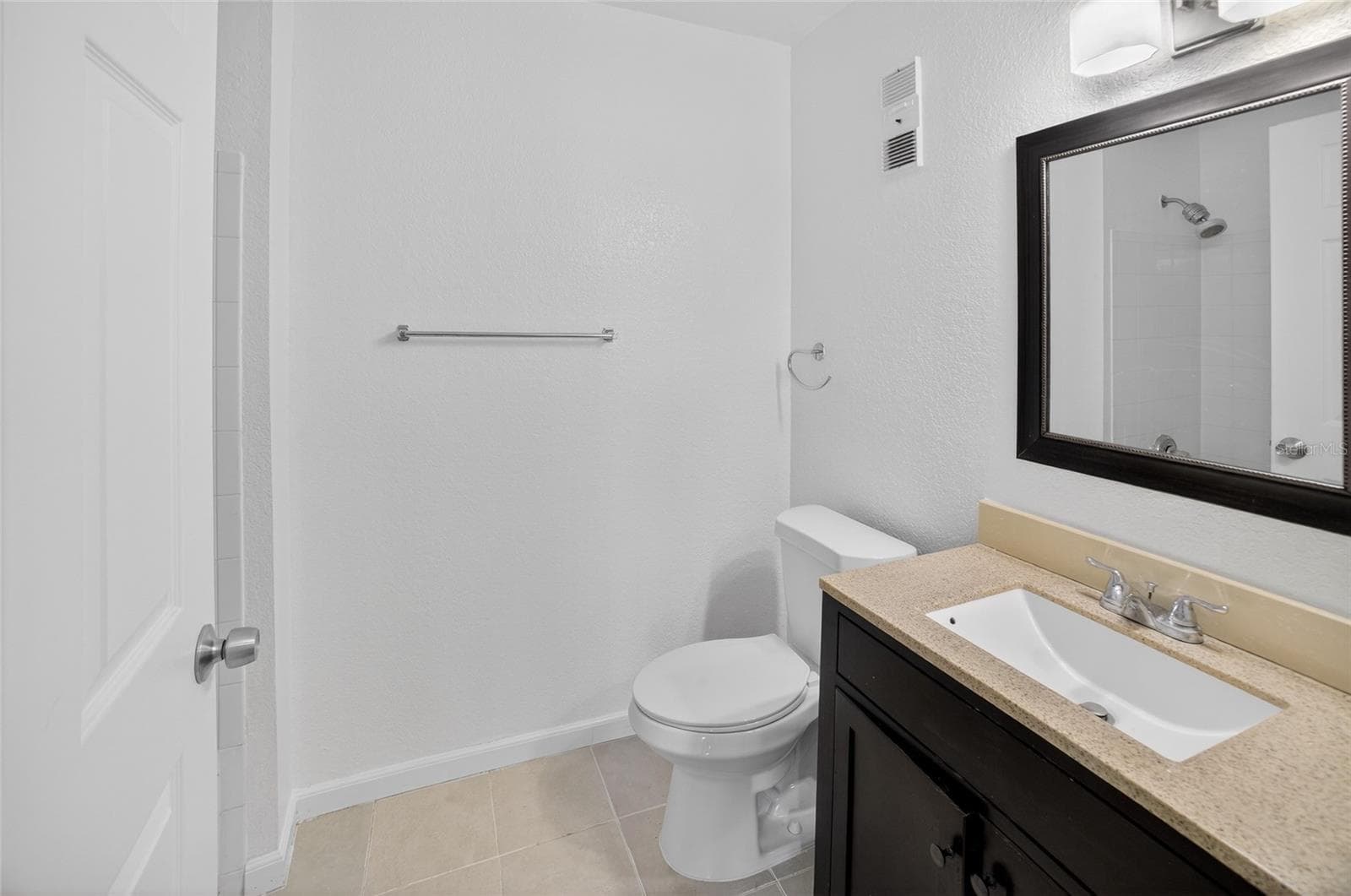 Condominium at 13003 PLANTATION PARK CIR #1323, ORLANDO, photo 17 of 38