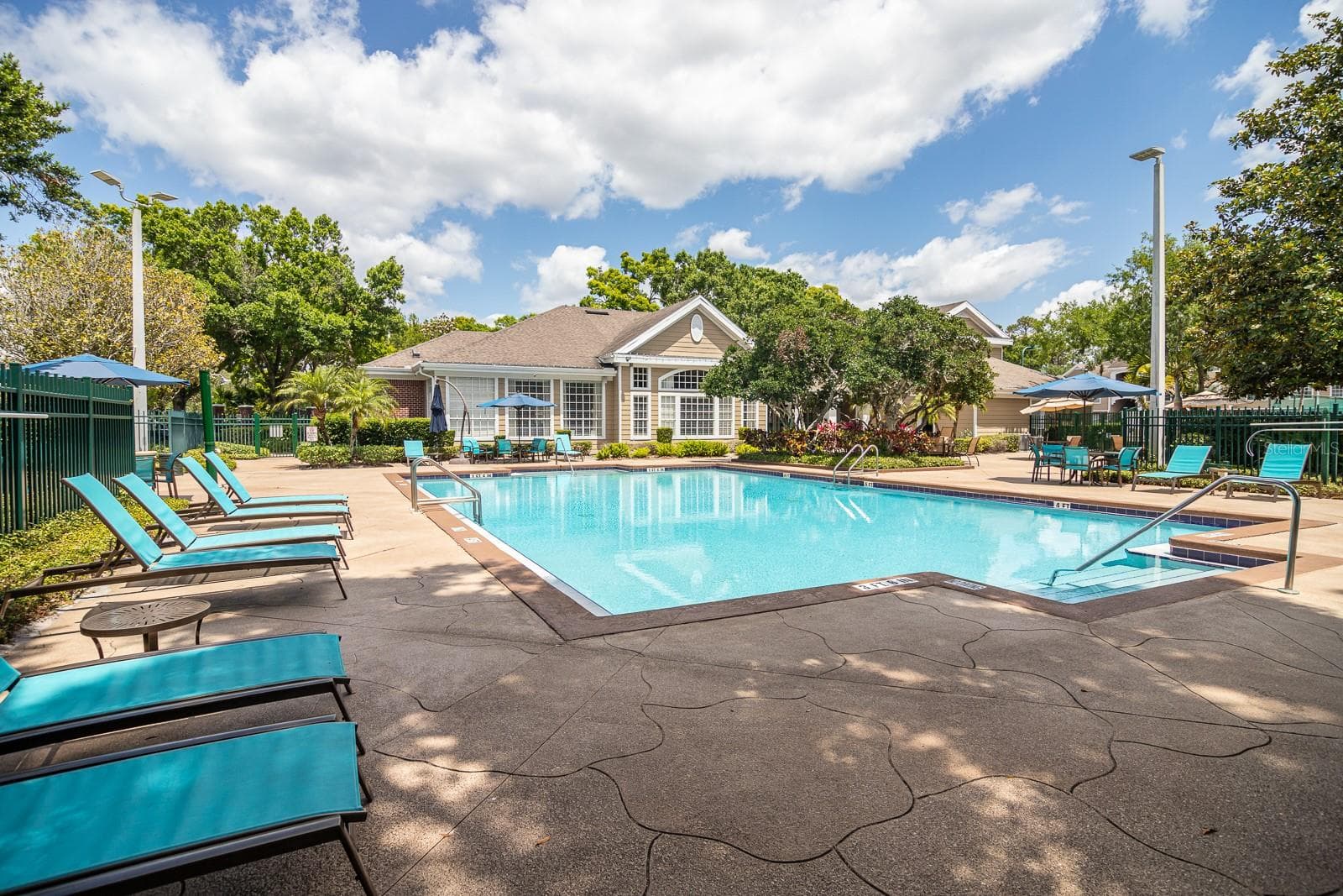 Condominium at 13003 PLANTATION PARK CIR #1323, ORLANDO, photo 31 of 38