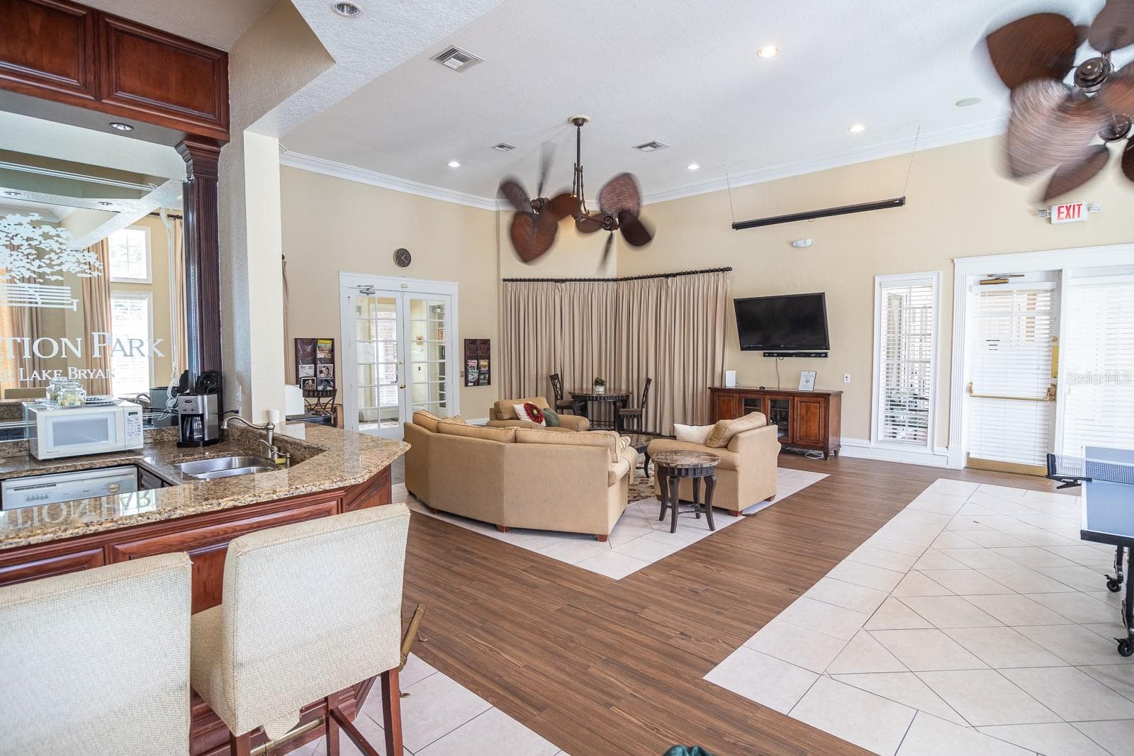 Condominium at 13003 PLANTATION PARK CIR #1323, ORLANDO, photo 37 of 38