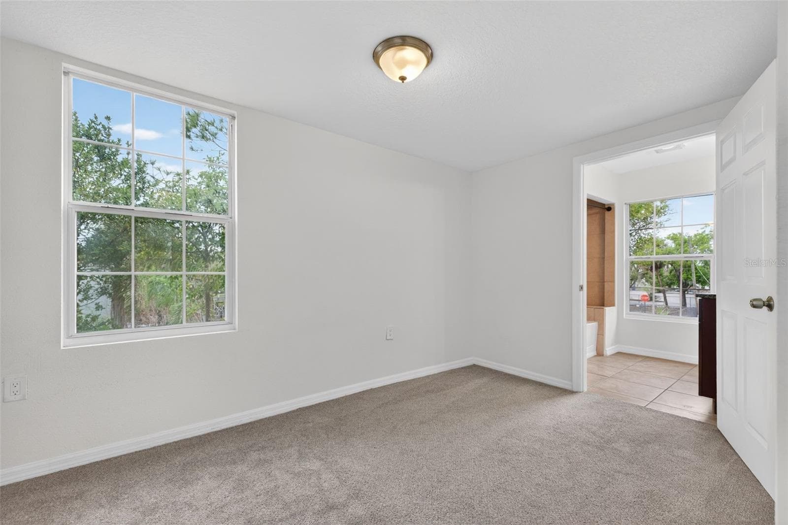 Single Family Residence at 105 W COLUMBUS DR, TAMPA, photo 18 of 32