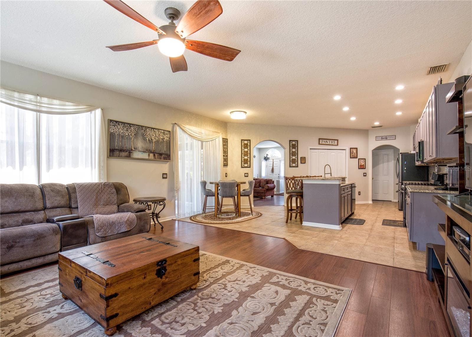 Single Family Residence at 1422 TAWNYBERRY CT, TRINITY, photo 9 of 32