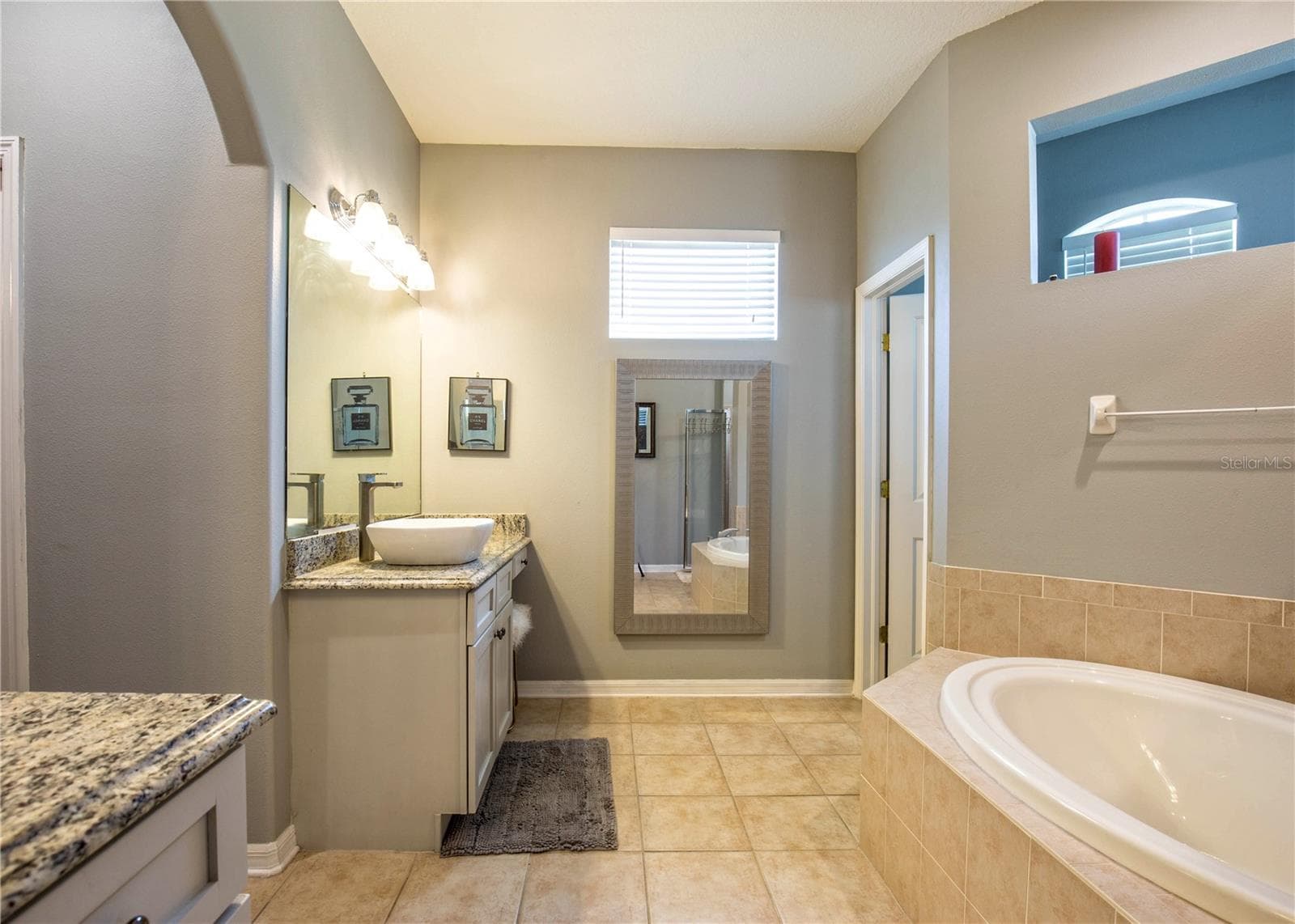 Single Family Residence at 1422 TAWNYBERRY CT, TRINITY, photo 18 of 32