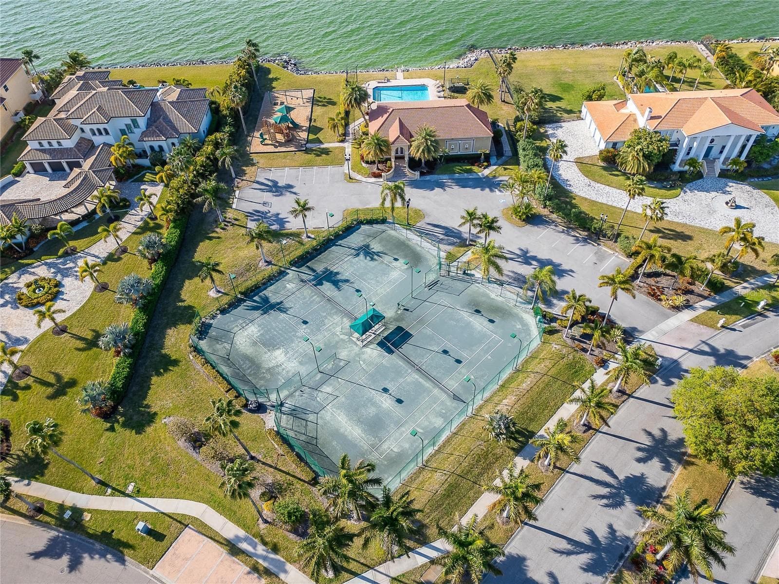Single Family Residence at 6107 MARBELLA BLVD, APOLLO BEACH, photo 87 of 95